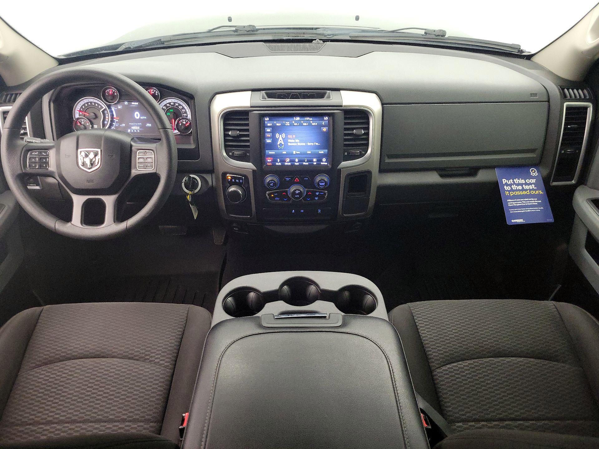 Thumbnail: 2019 RAM 1500 Classic - 9