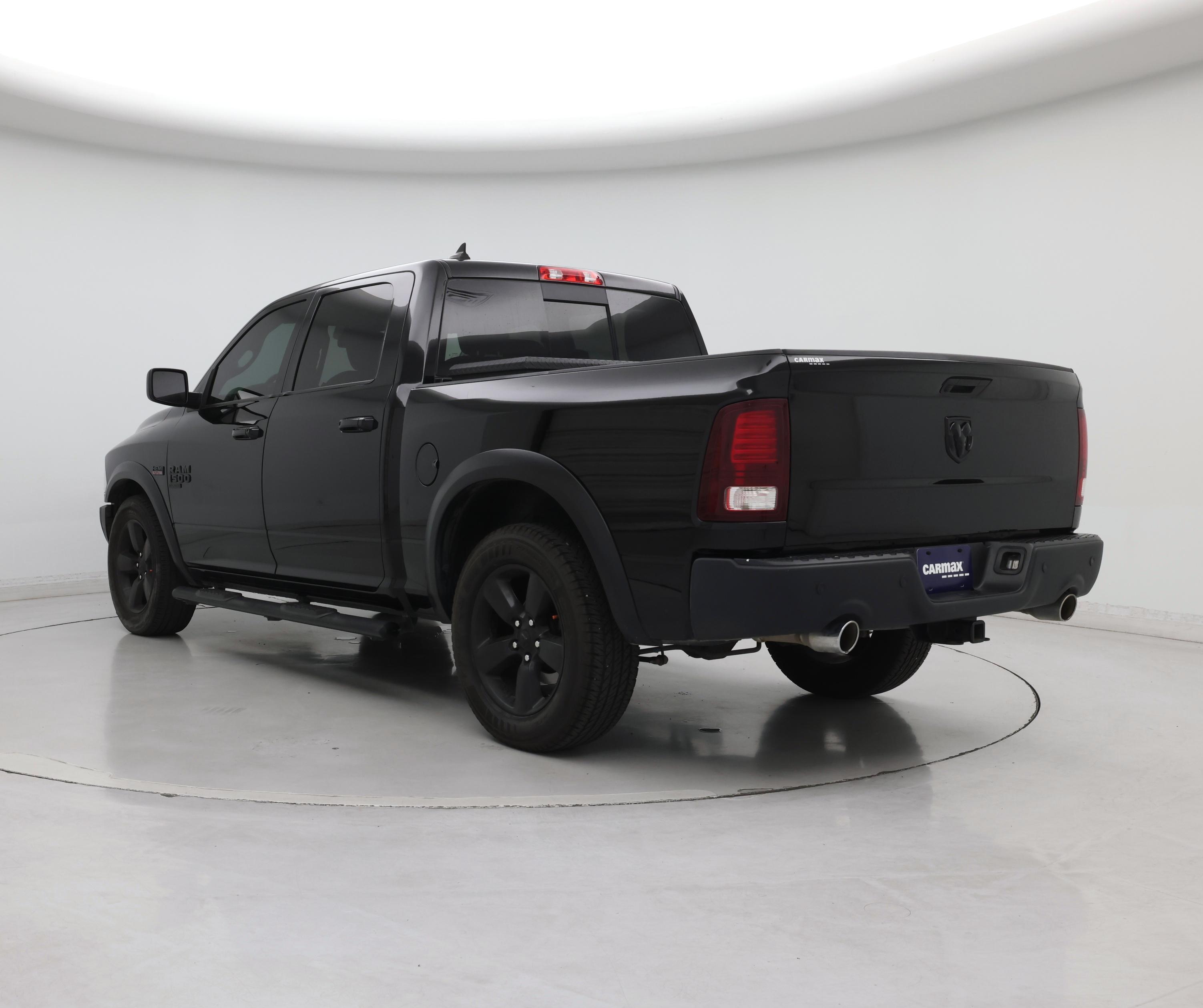 Thumbnail: 2019 RAM 1500 Classic - 2