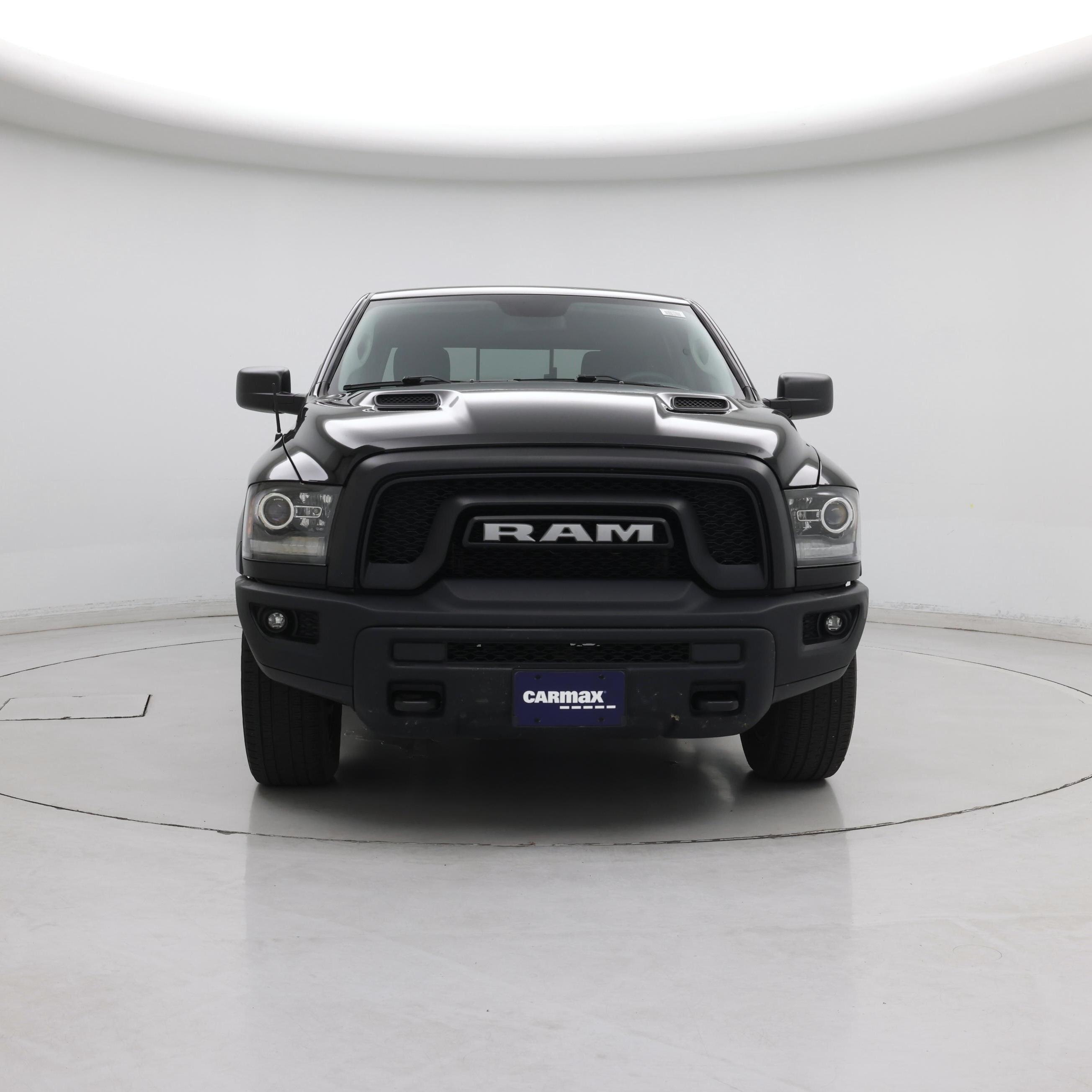 Thumbnail: 2019 RAM 1500 Classic - 5