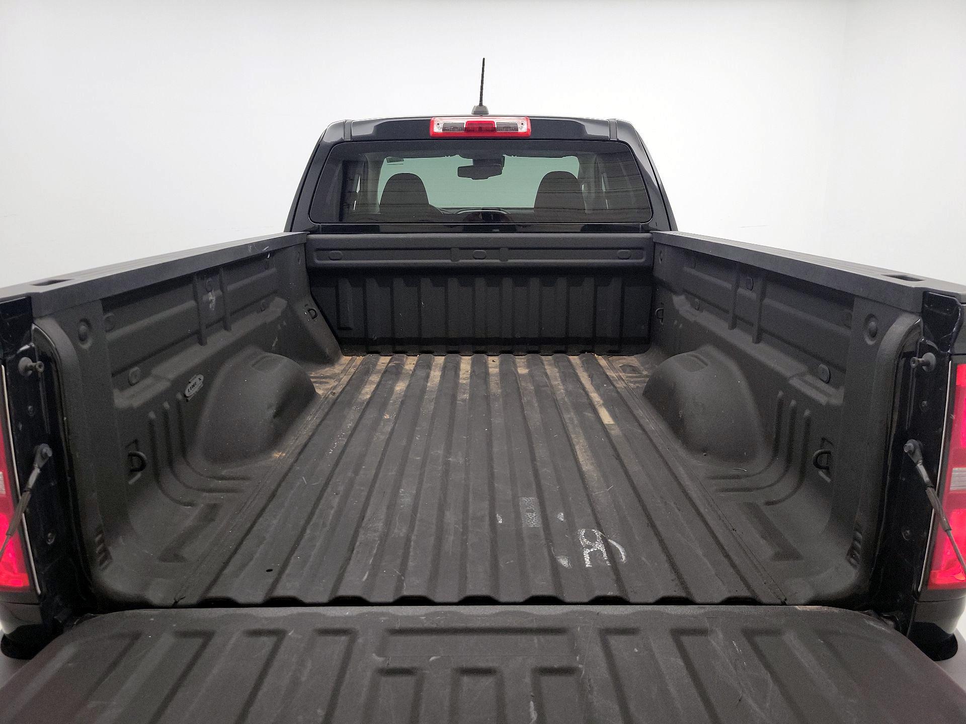 Thumbnail: 2021 Chevrolet Colorado - 20