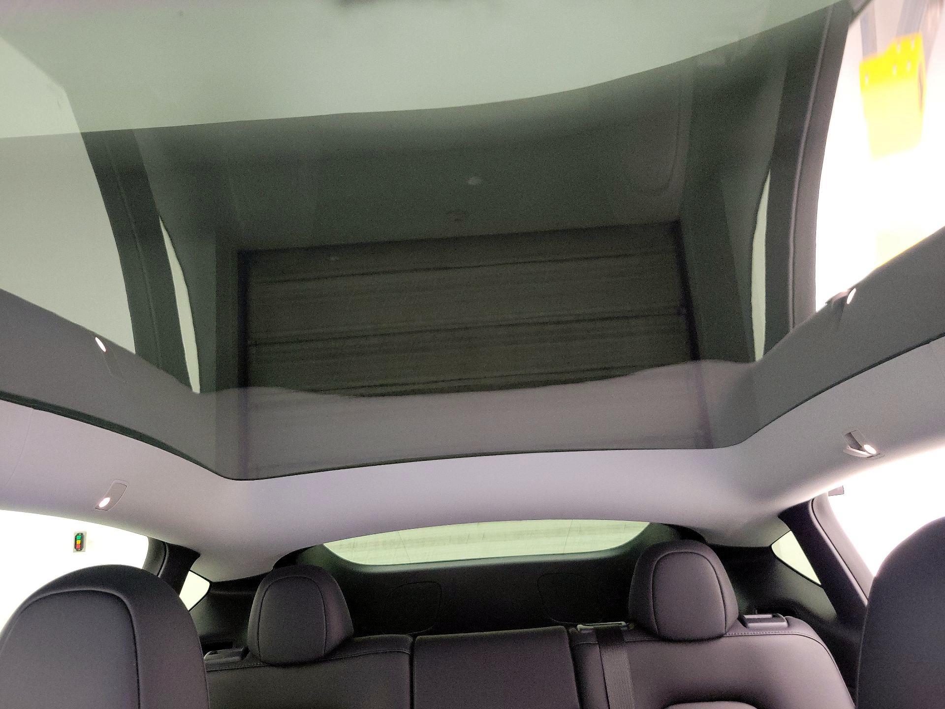 Thumbnail: 2023 Tesla Model Y - 18