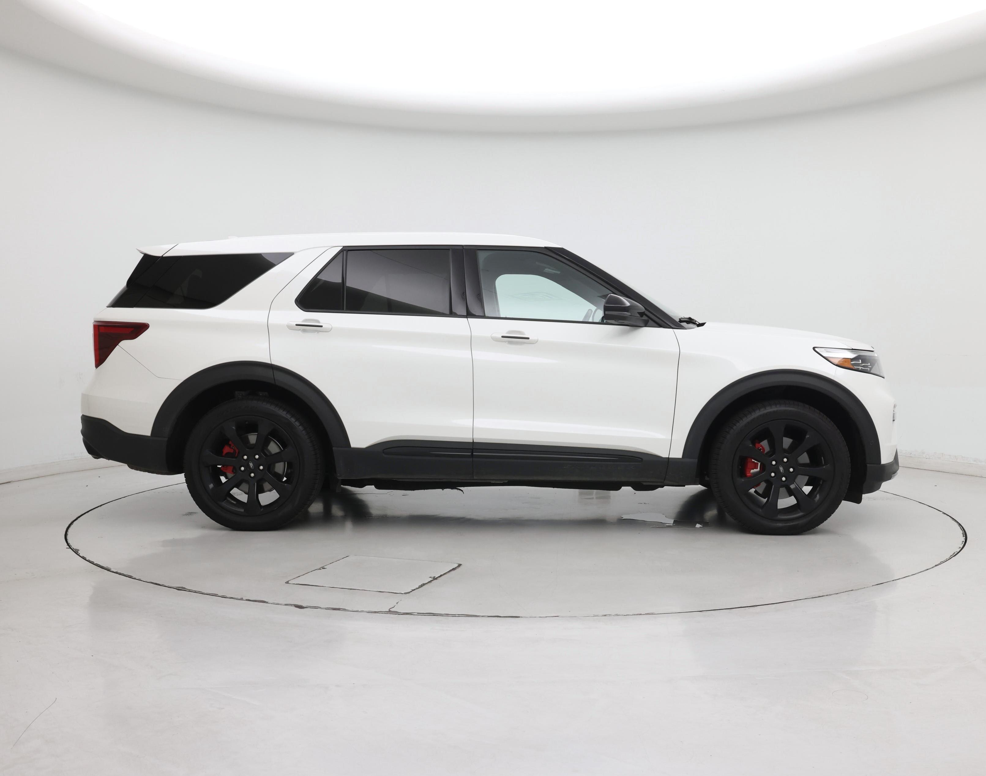 Thumbnail: 2021 Ford Explorer - 7