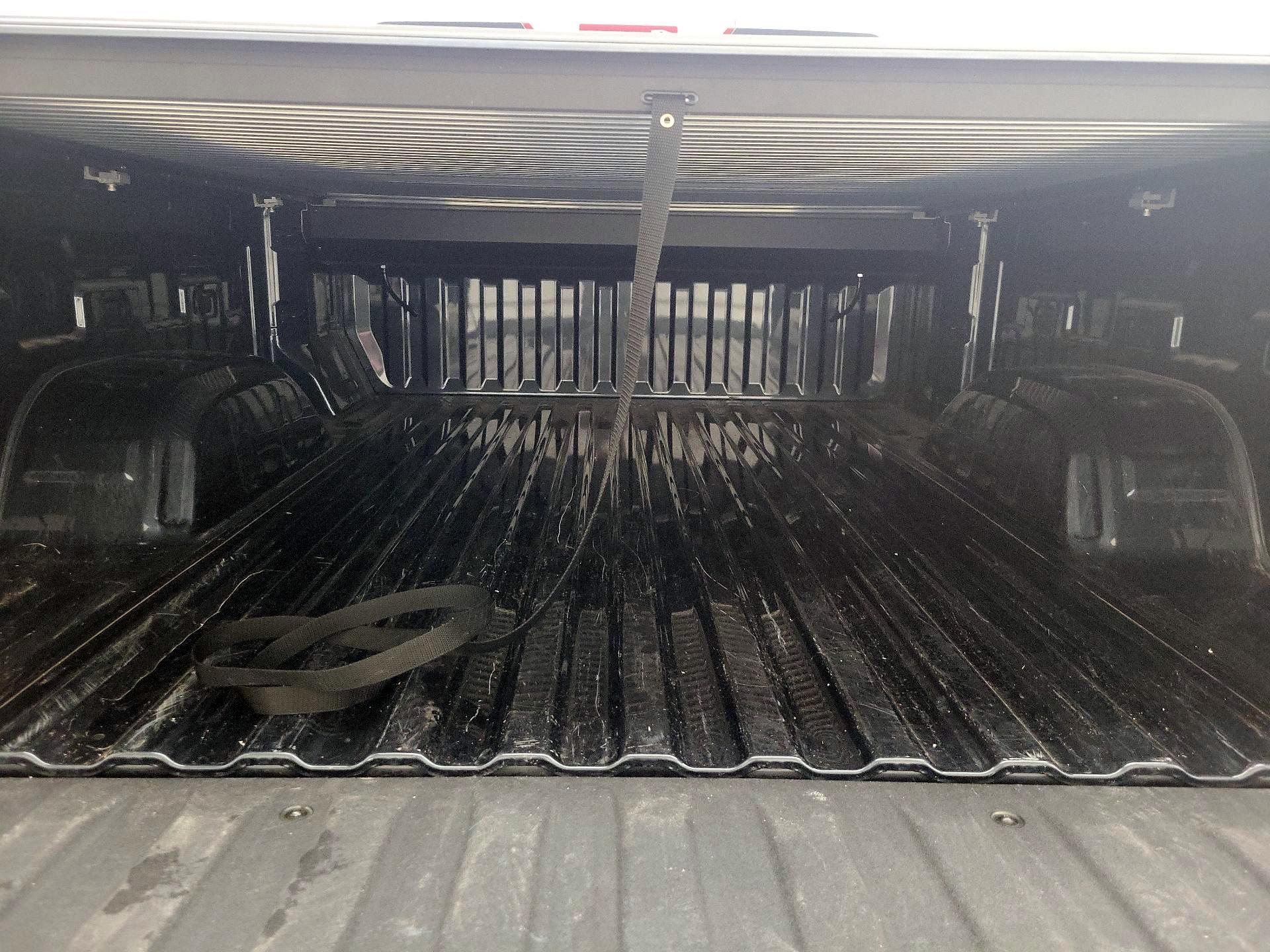 Thumbnail: 2021 Chevrolet Silverado 1500 - 20