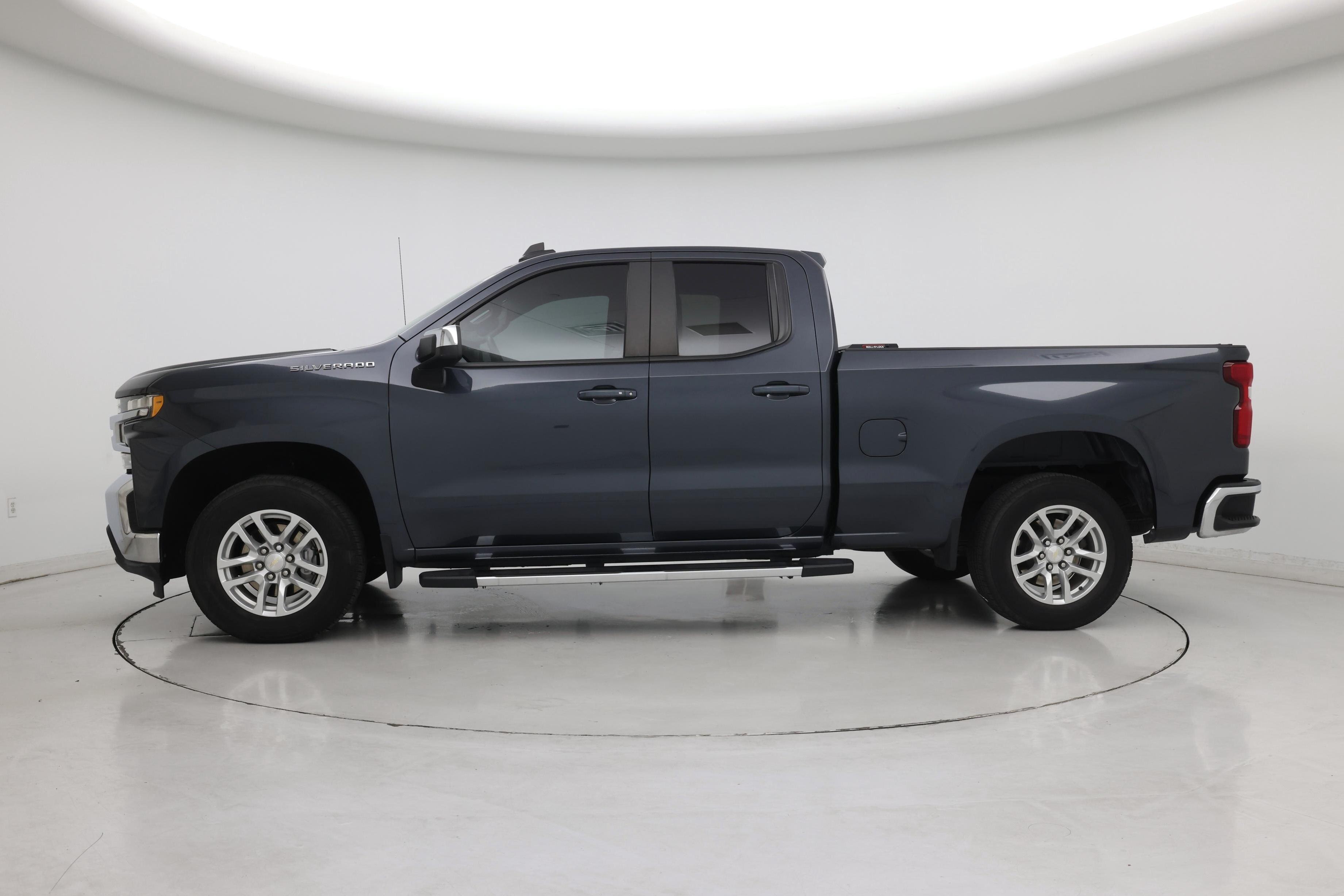 Thumbnail: 2021 Chevrolet Silverado 1500 - 3