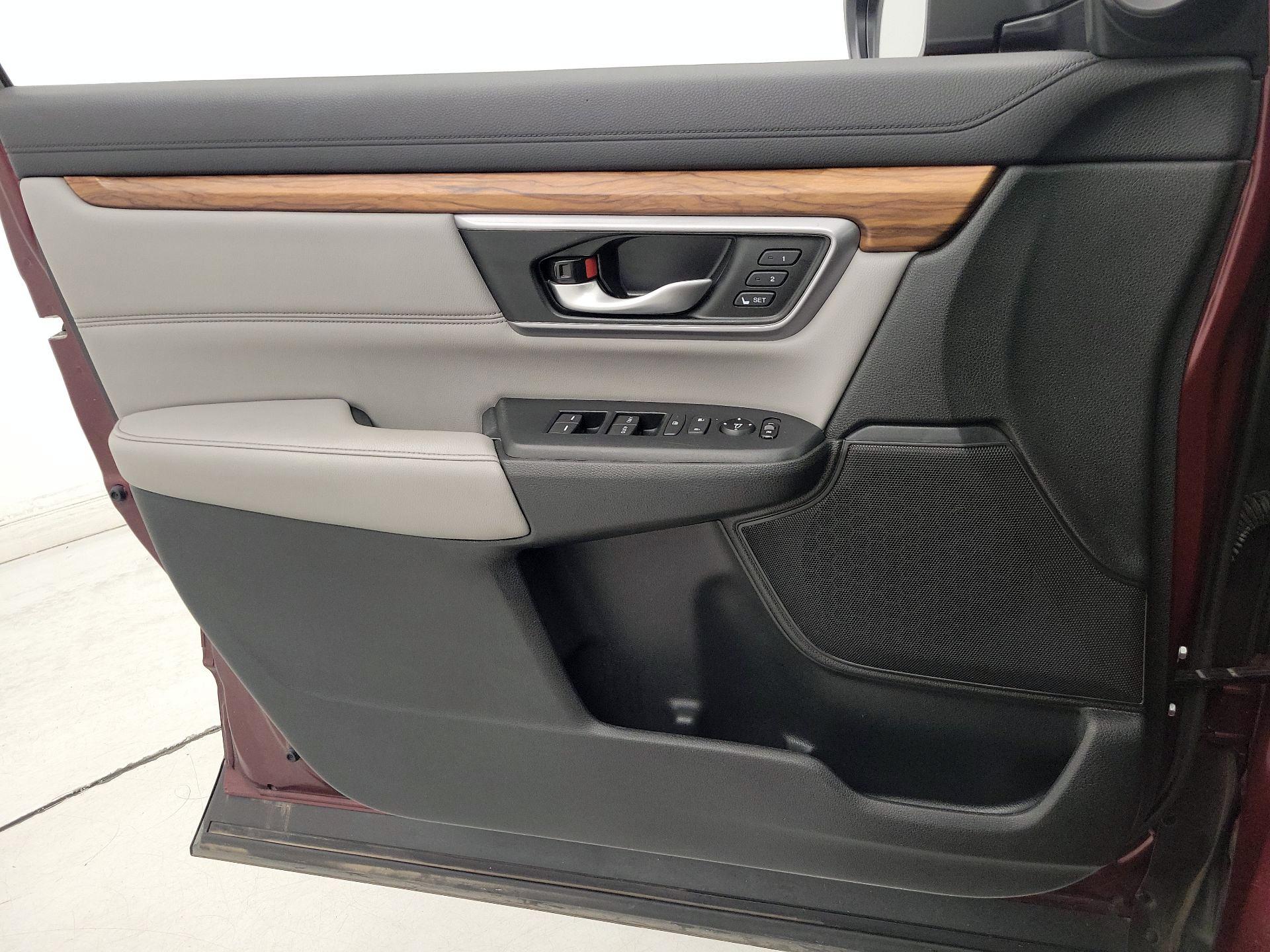 Thumbnail: 2017 Honda CR-V - 12