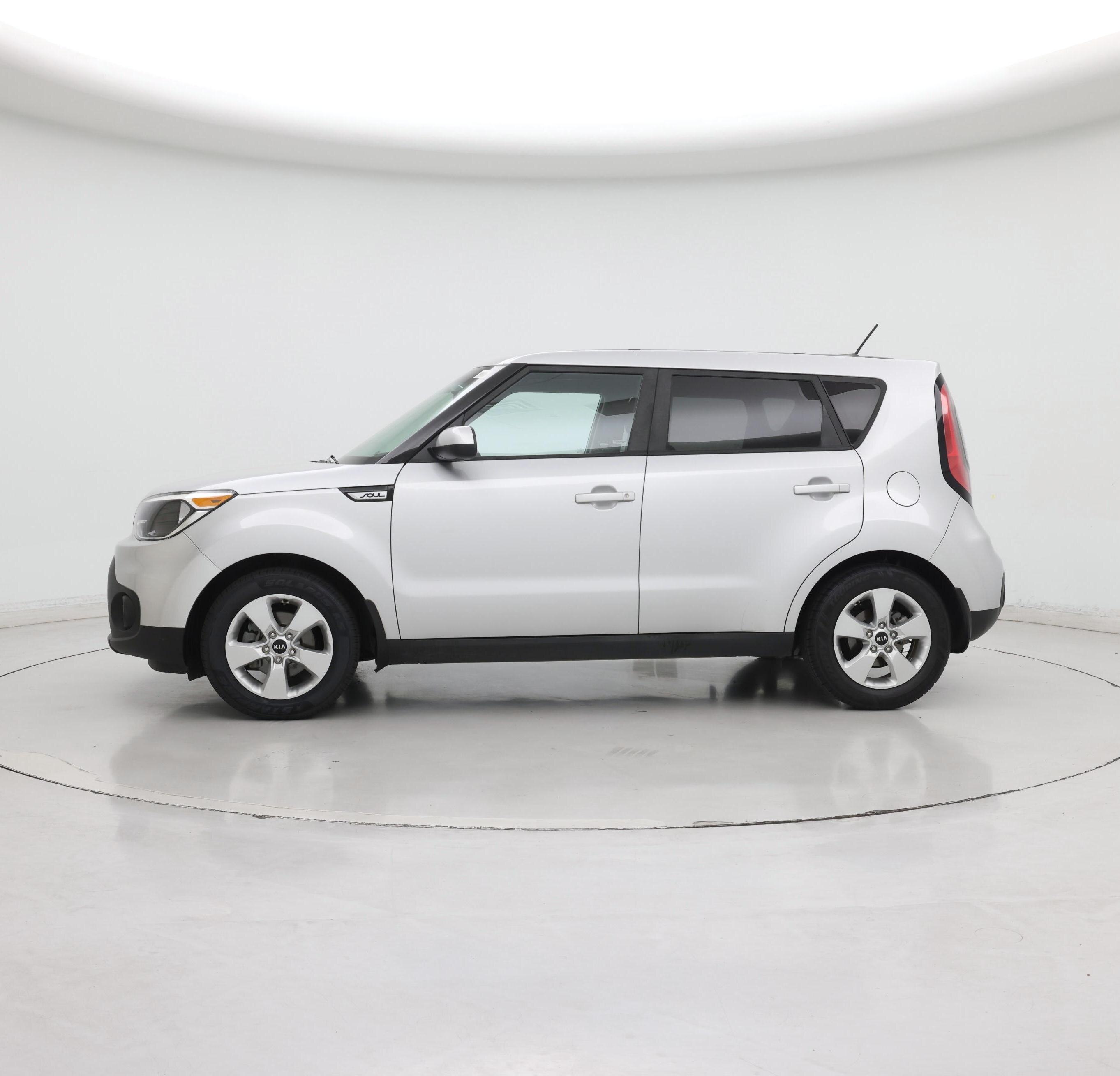 Thumbnail: 2017 Kia Soul - 3