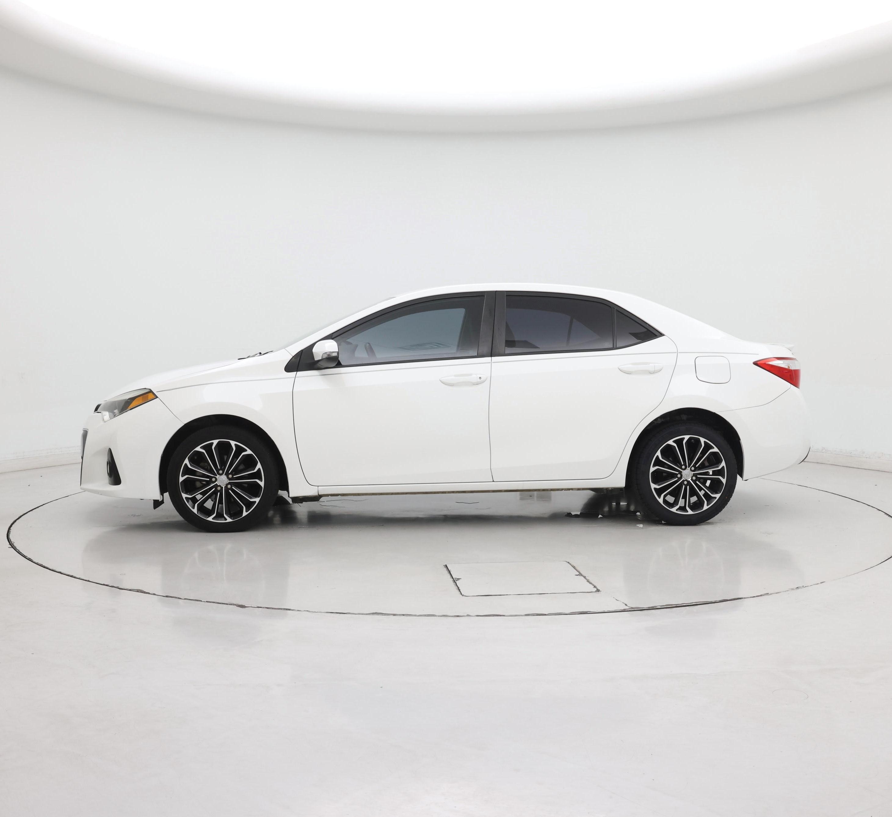 Thumbnail: 2016 Toyota Corolla - 3