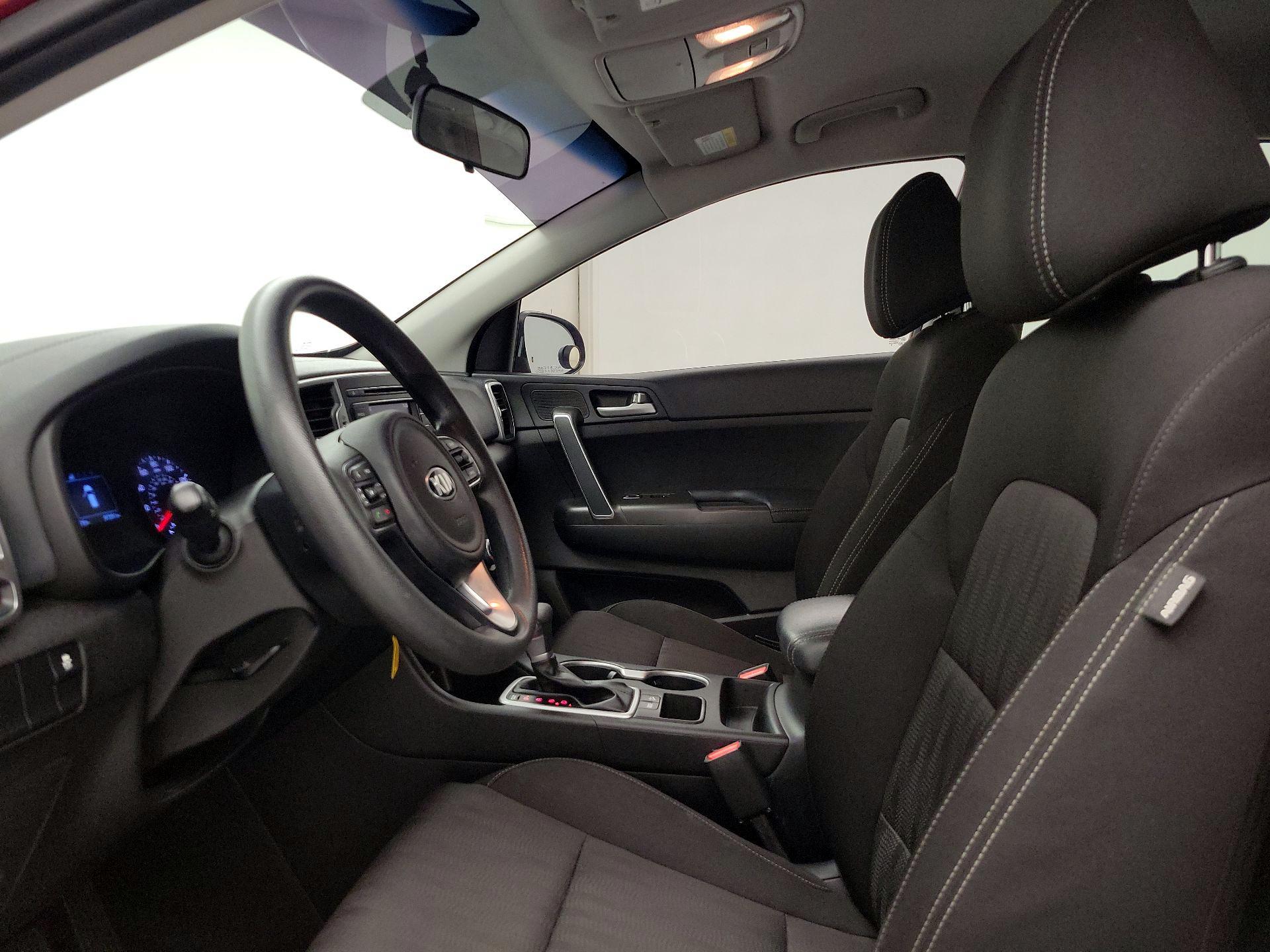 Thumbnail: 2017 Kia Sportage - 11