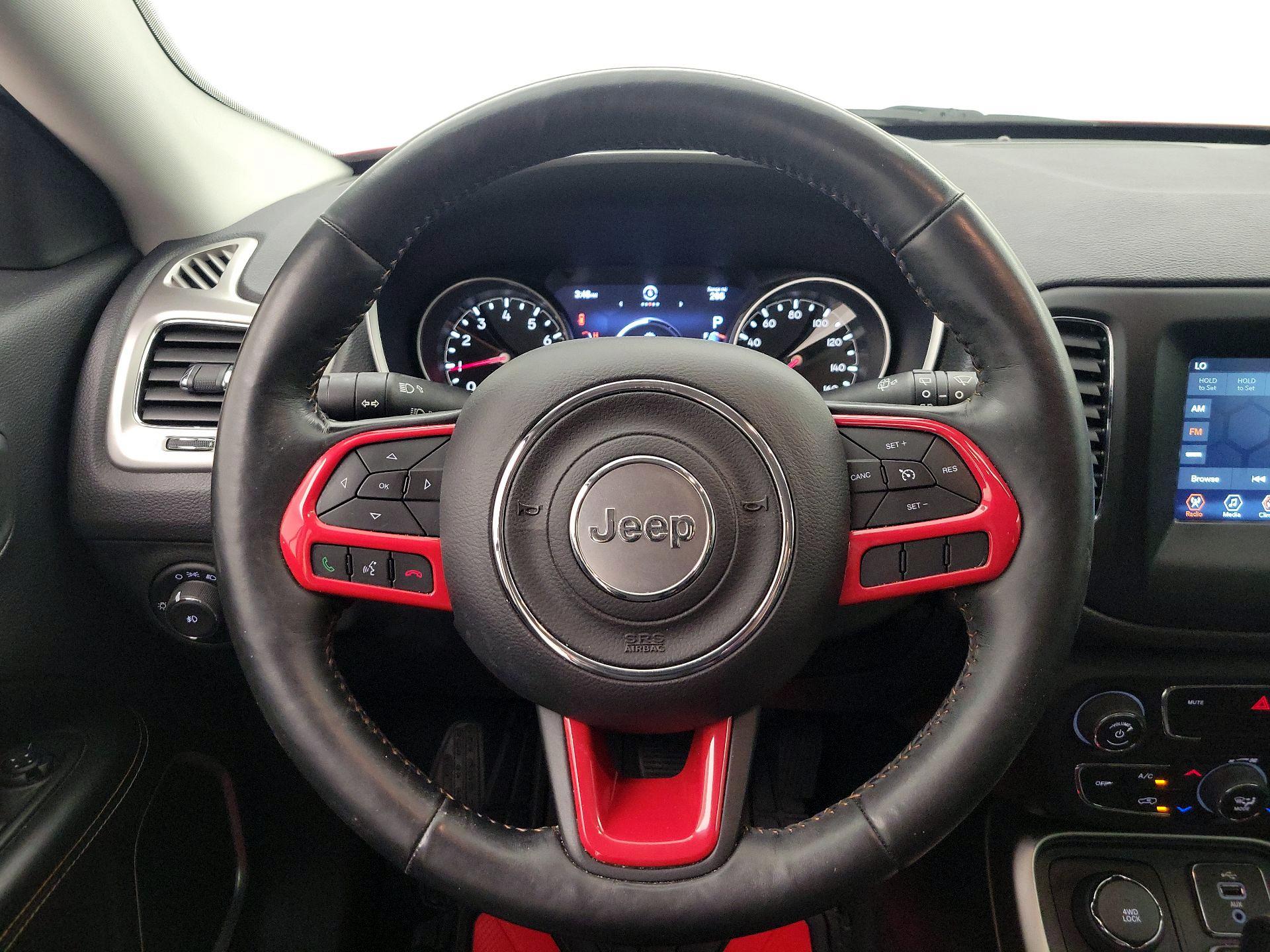 Thumbnail: 2017 Jeep Compass - 10