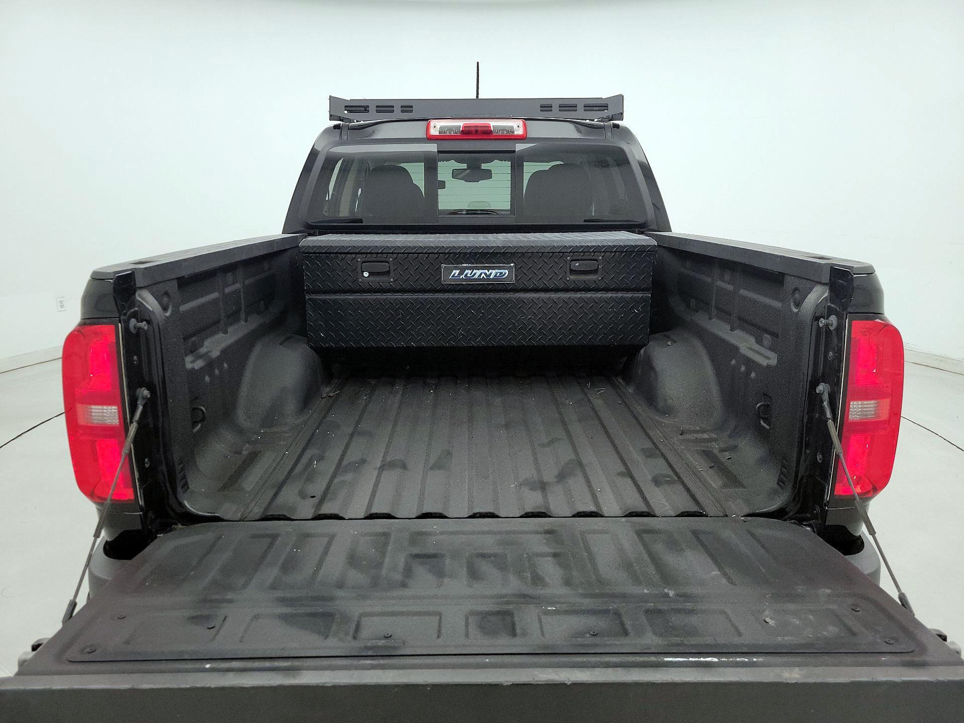 Thumbnail: 2018 Chevrolet Colorado - 19