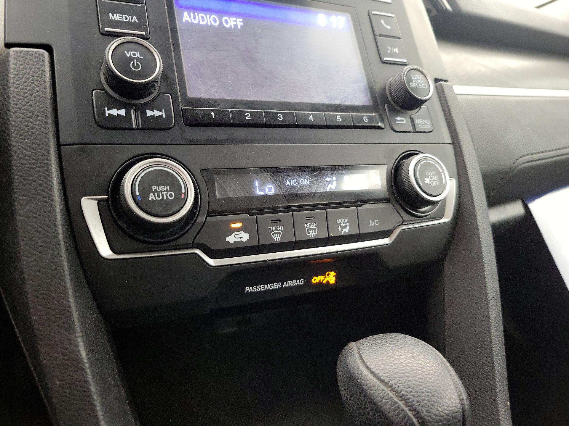 Thumbnail: 2019 Honda Civic - 16