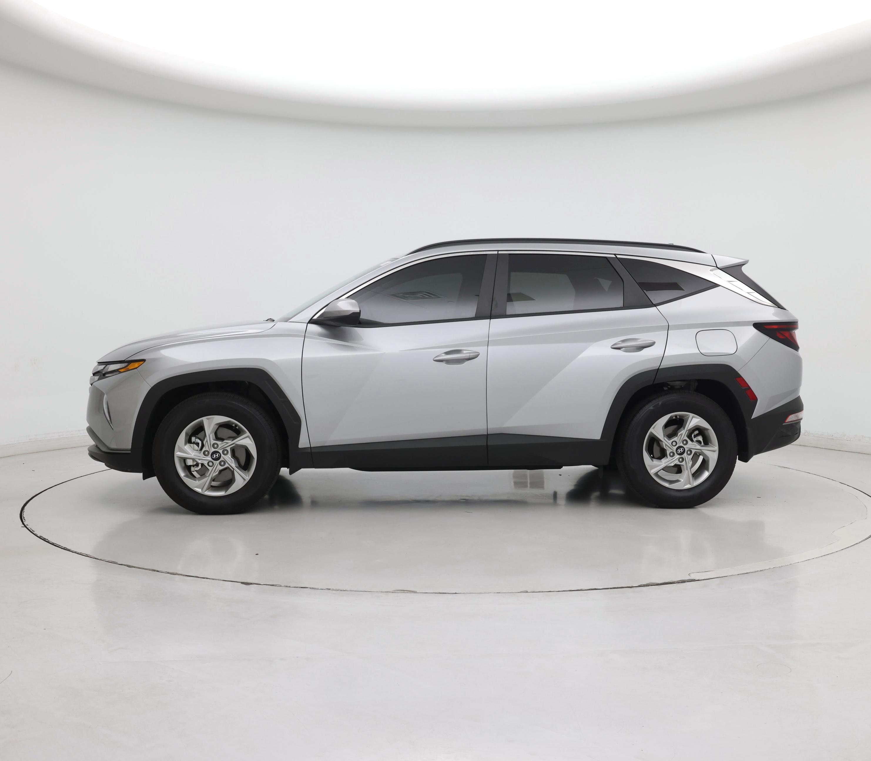 Thumbnail: 2024 Hyundai Tucson - 3