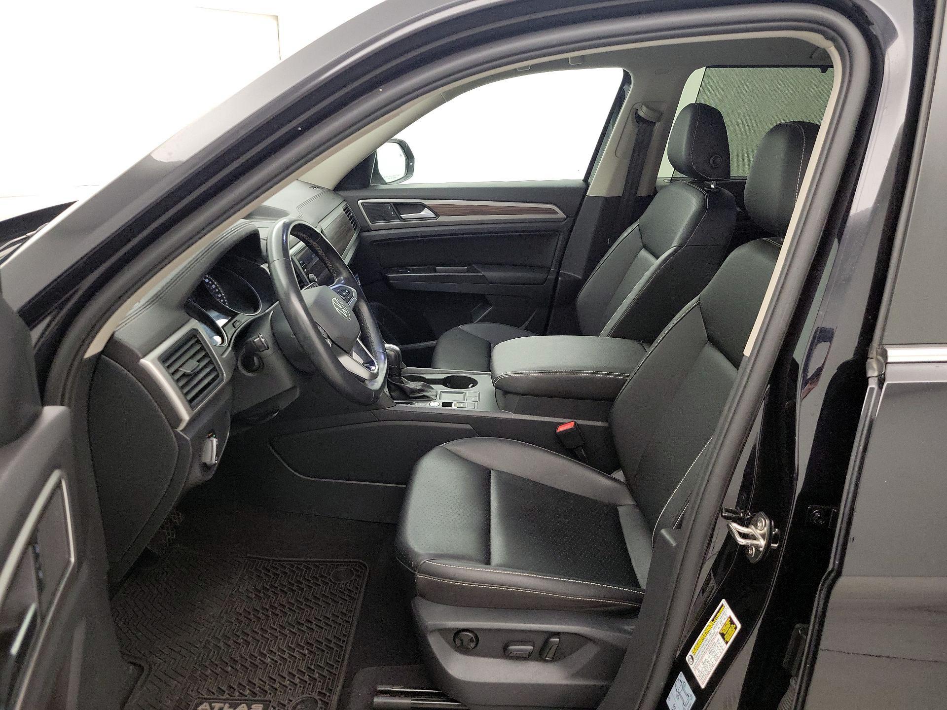 Thumbnail: 2021 Volkswagen Atlas - 11