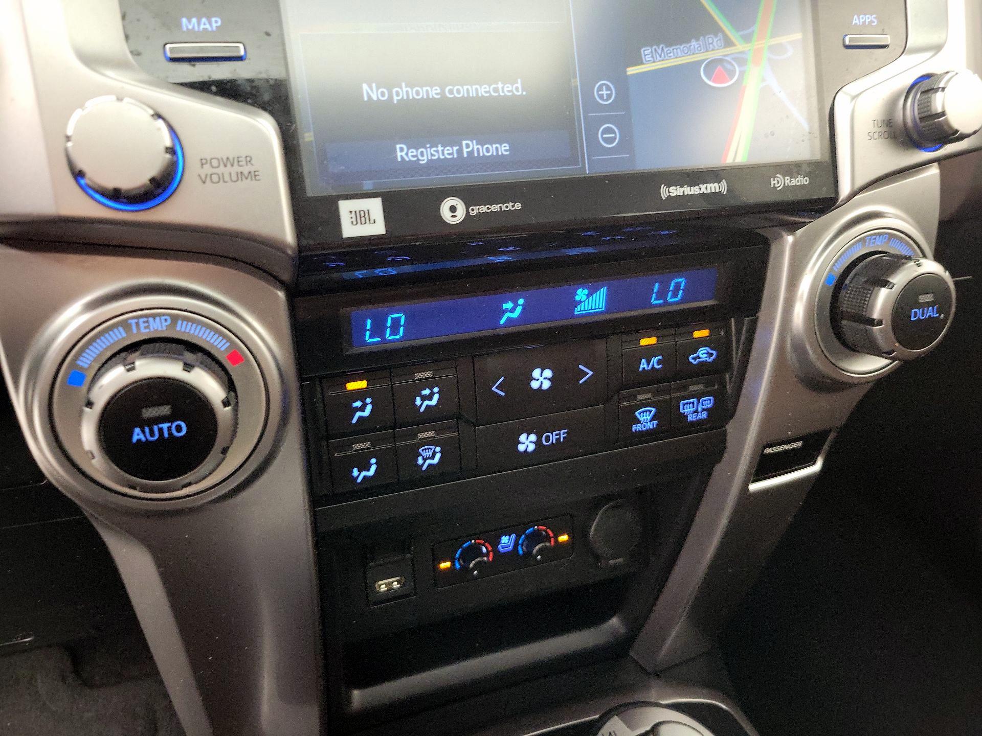 Thumbnail: 2021 Toyota 4Runner - 17