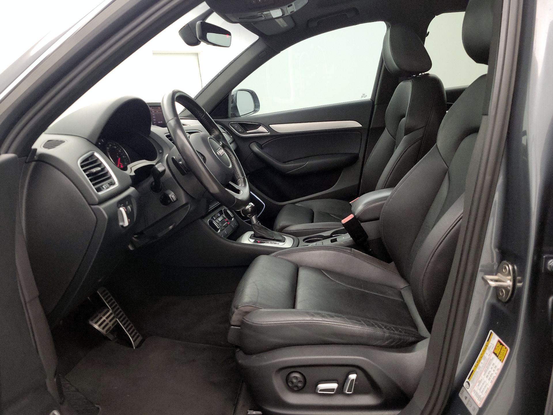 Thumbnail: 2016 Audi Q3 - 11
