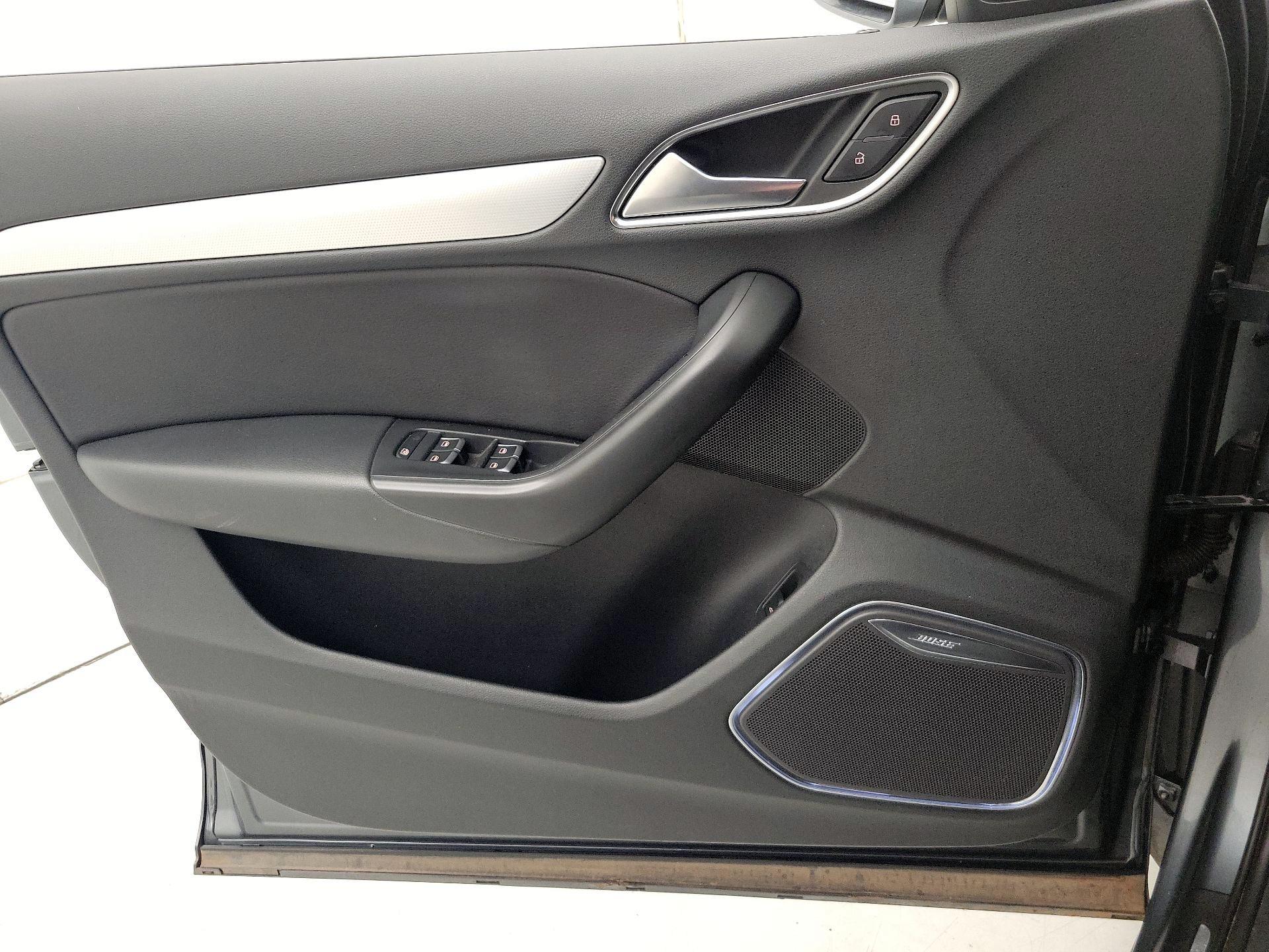 Thumbnail: 2016 Audi Q3 - 12