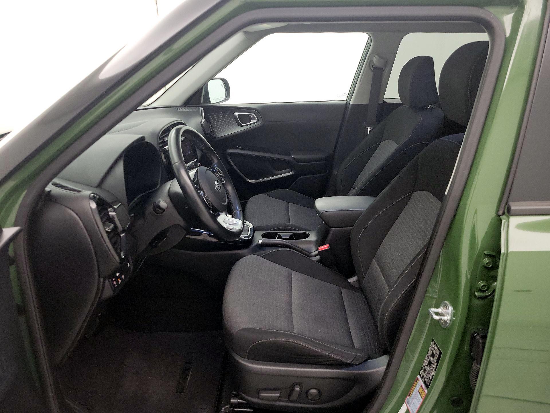 Thumbnail: 2021 Kia Soul - 11