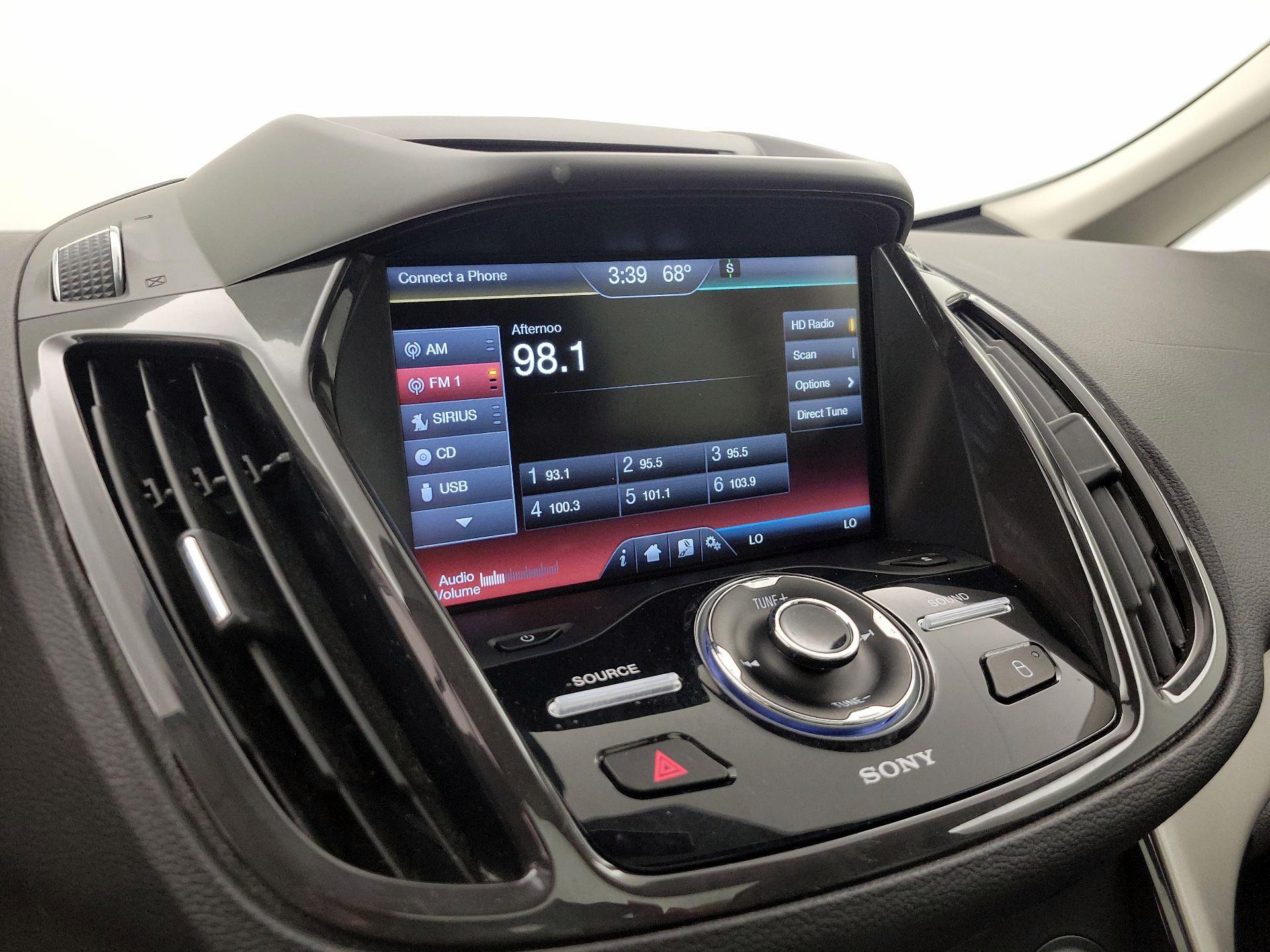 Thumbnail: 2015 Ford C-Max - 15