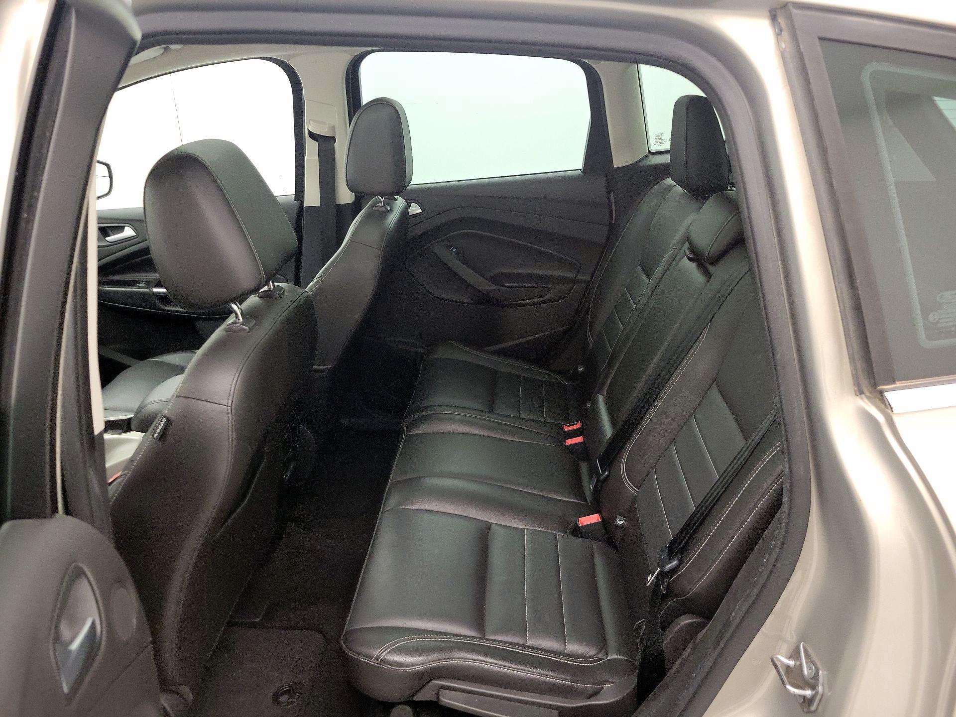 Thumbnail: 2015 Ford C-Max - 20