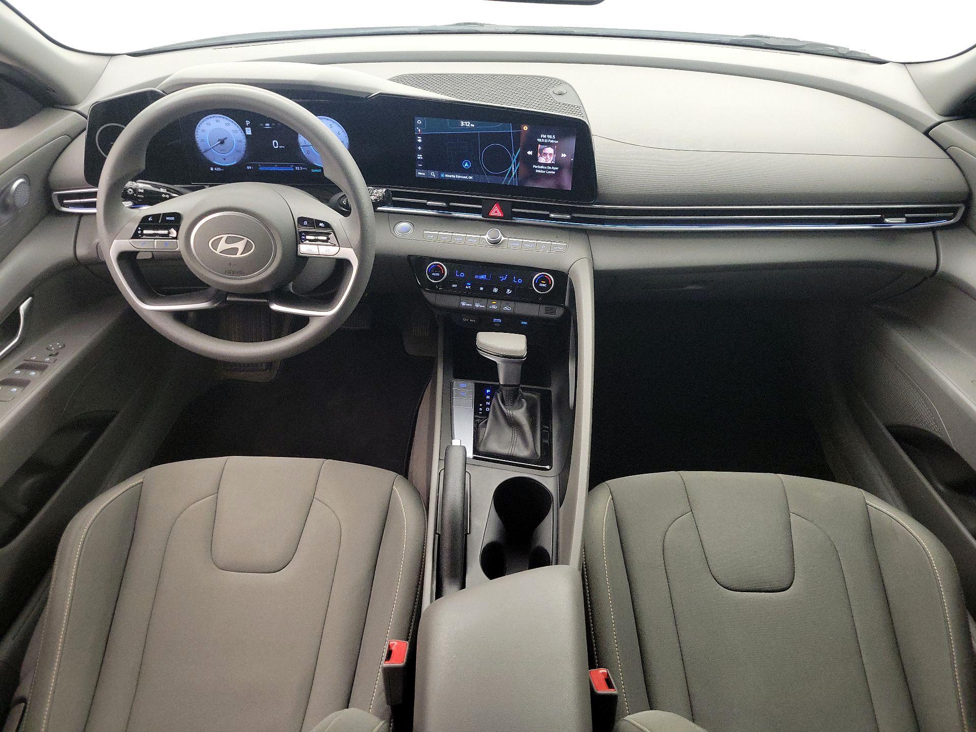 Thumbnail: 2024 Hyundai Elantra - 9
