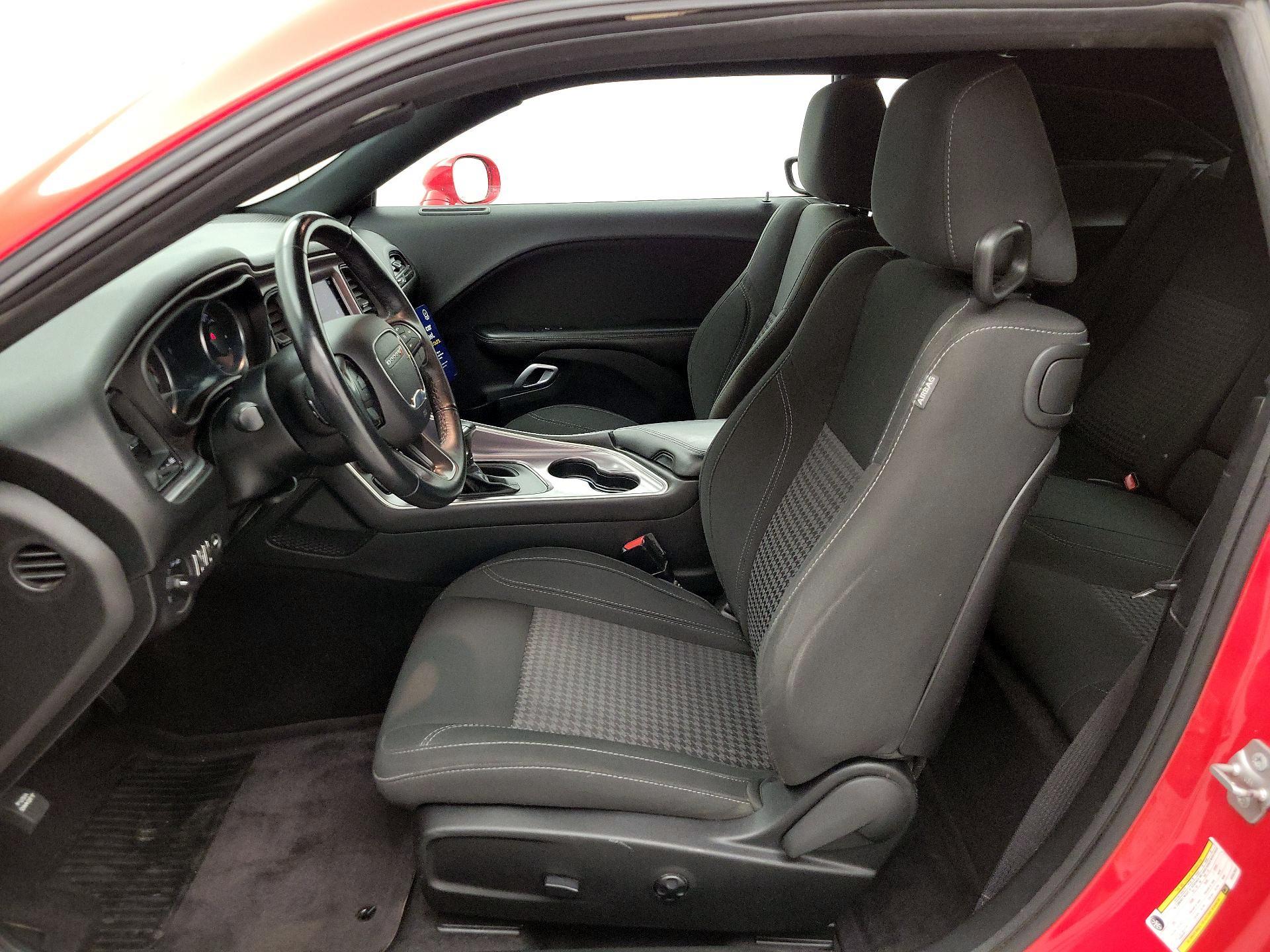 Thumbnail: 2019 Dodge Challenger - 11
