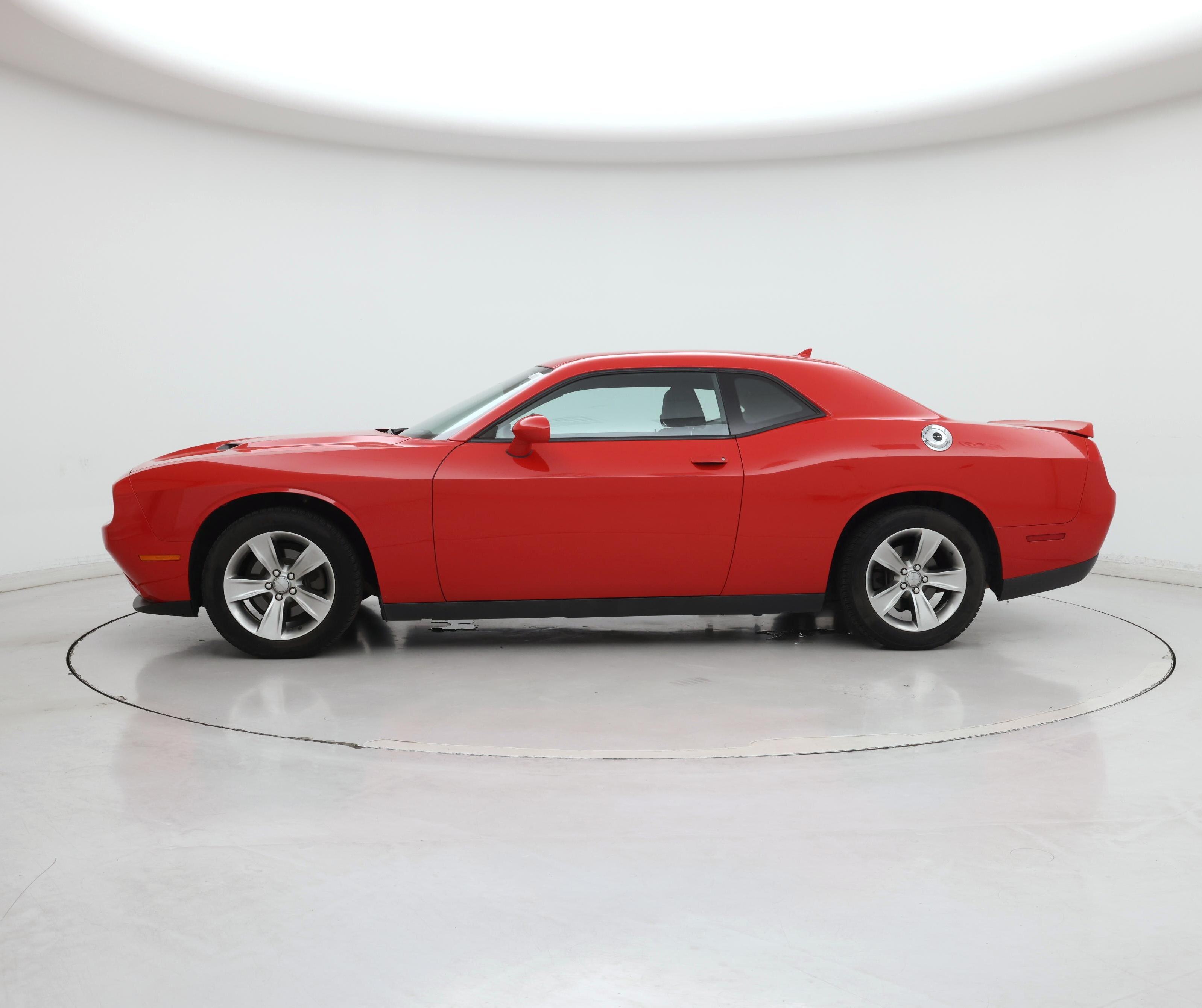 Thumbnail: 2019 Dodge Challenger - 3