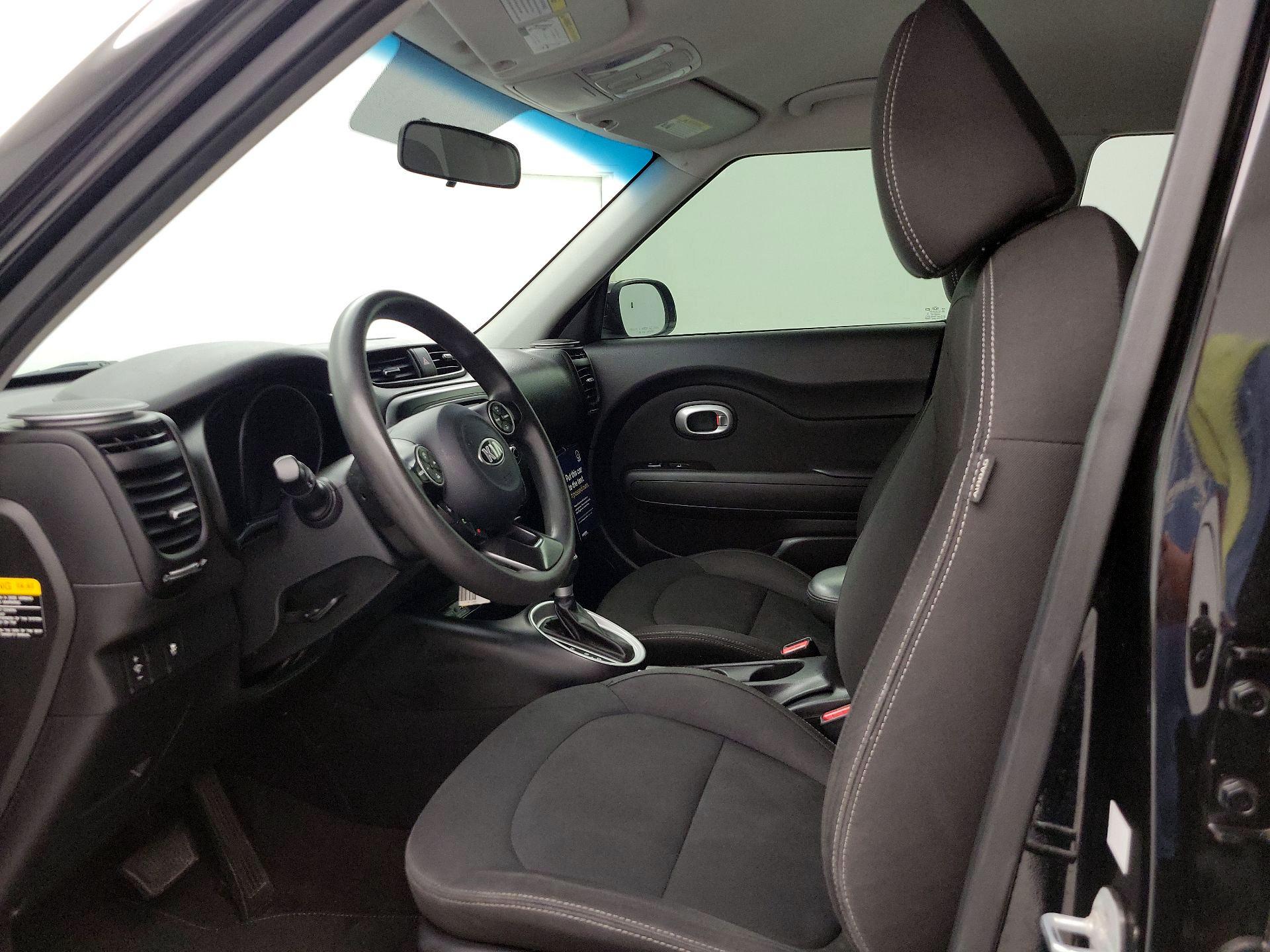 Thumbnail: 2019 Kia Soul - 11