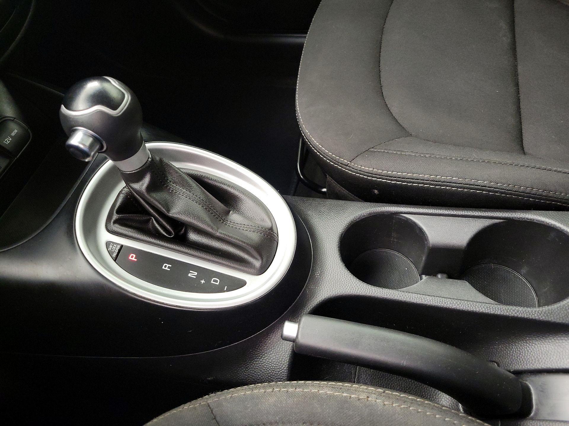 Thumbnail: 2019 Kia Soul - 17