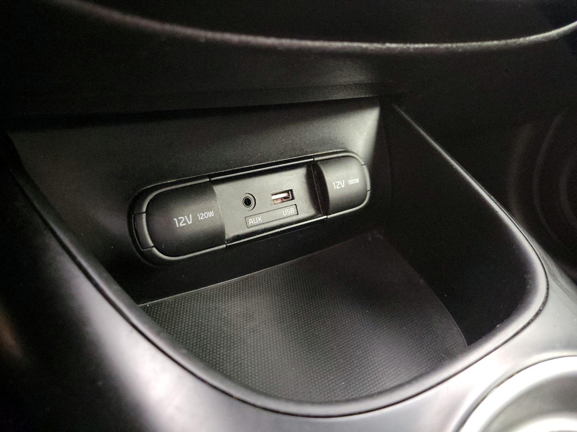 Thumbnail: 2019 Kia Soul - 18