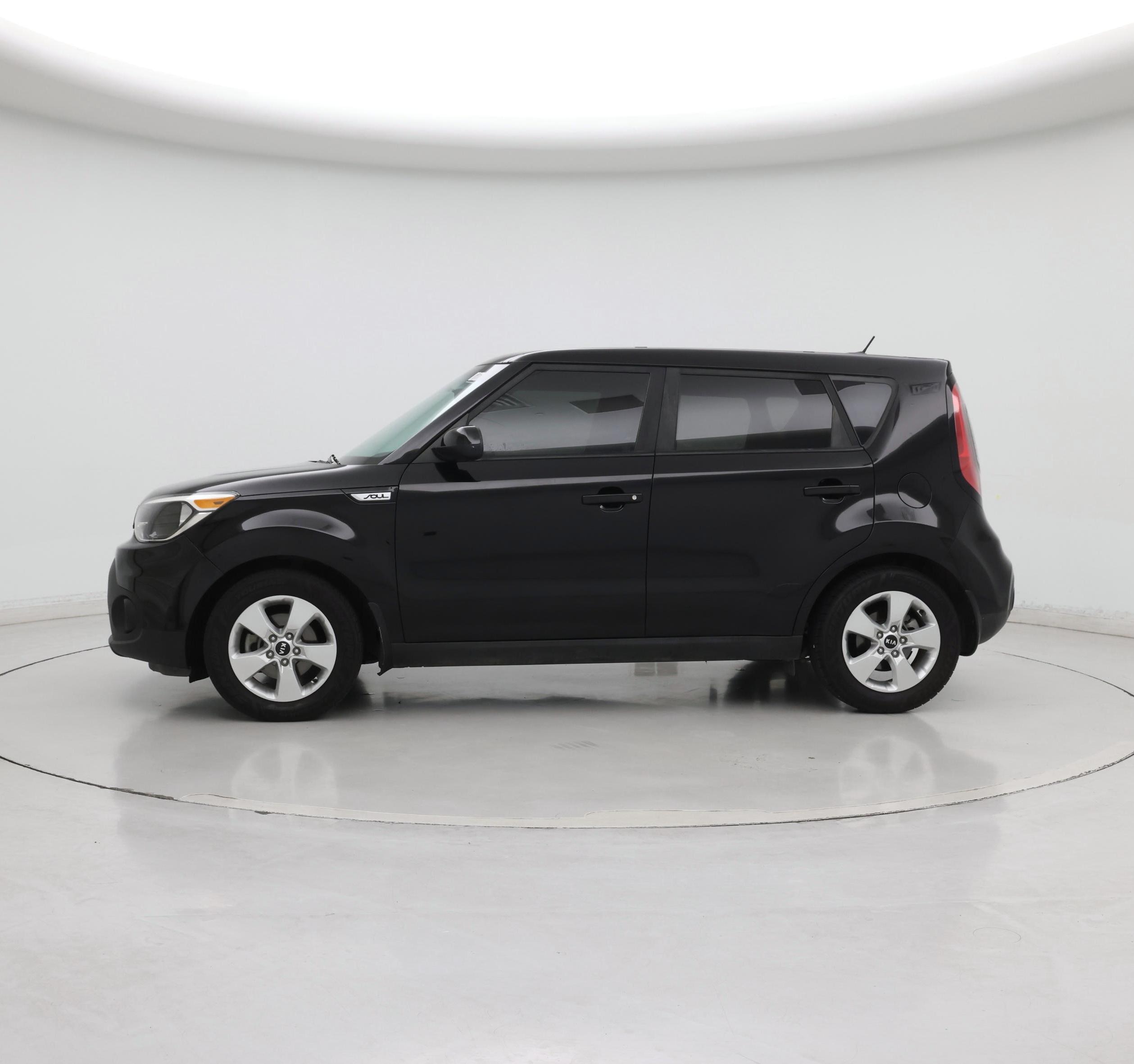 Thumbnail: 2019 Kia Soul - 3