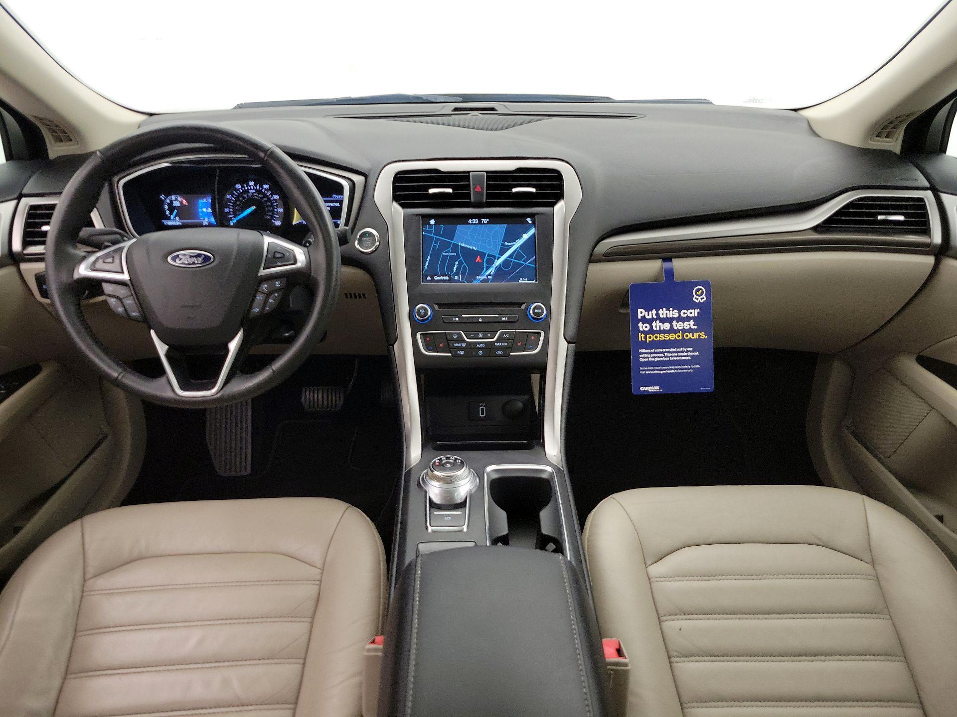 Thumbnail: 2017 Ford Fusion - 9