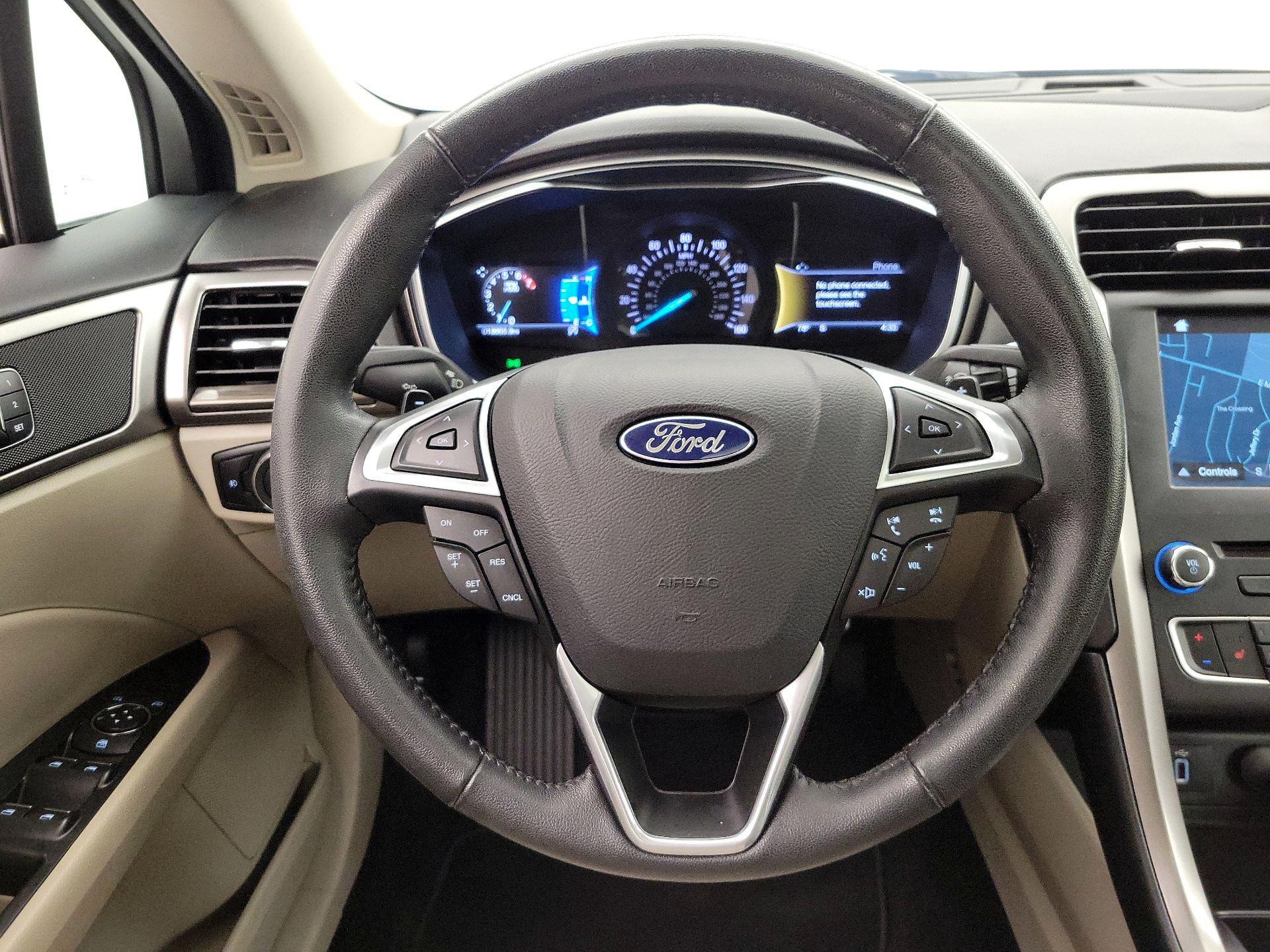 Thumbnail: 2017 Ford Fusion - 10