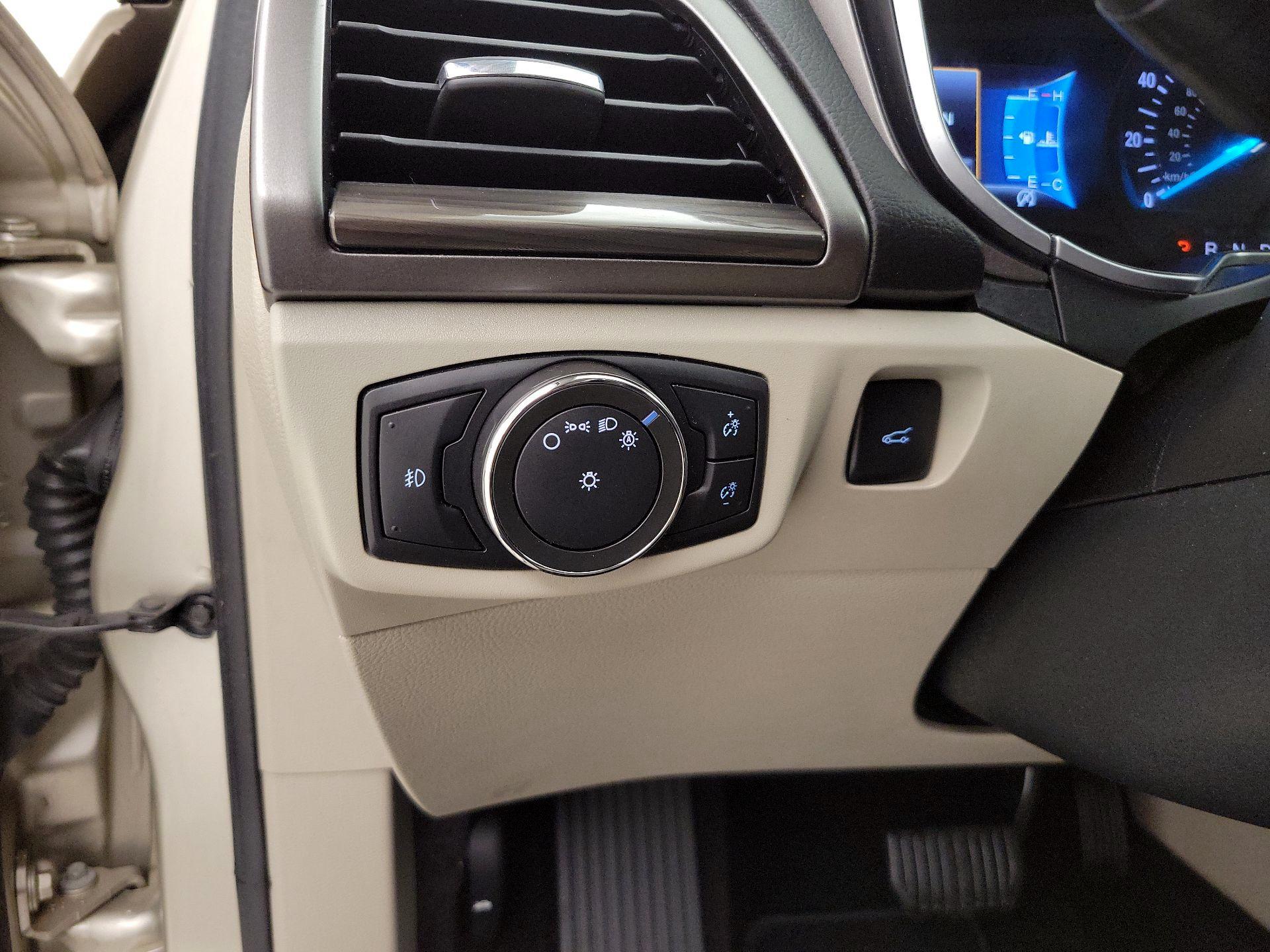 Thumbnail: 2017 Ford Fusion - 13