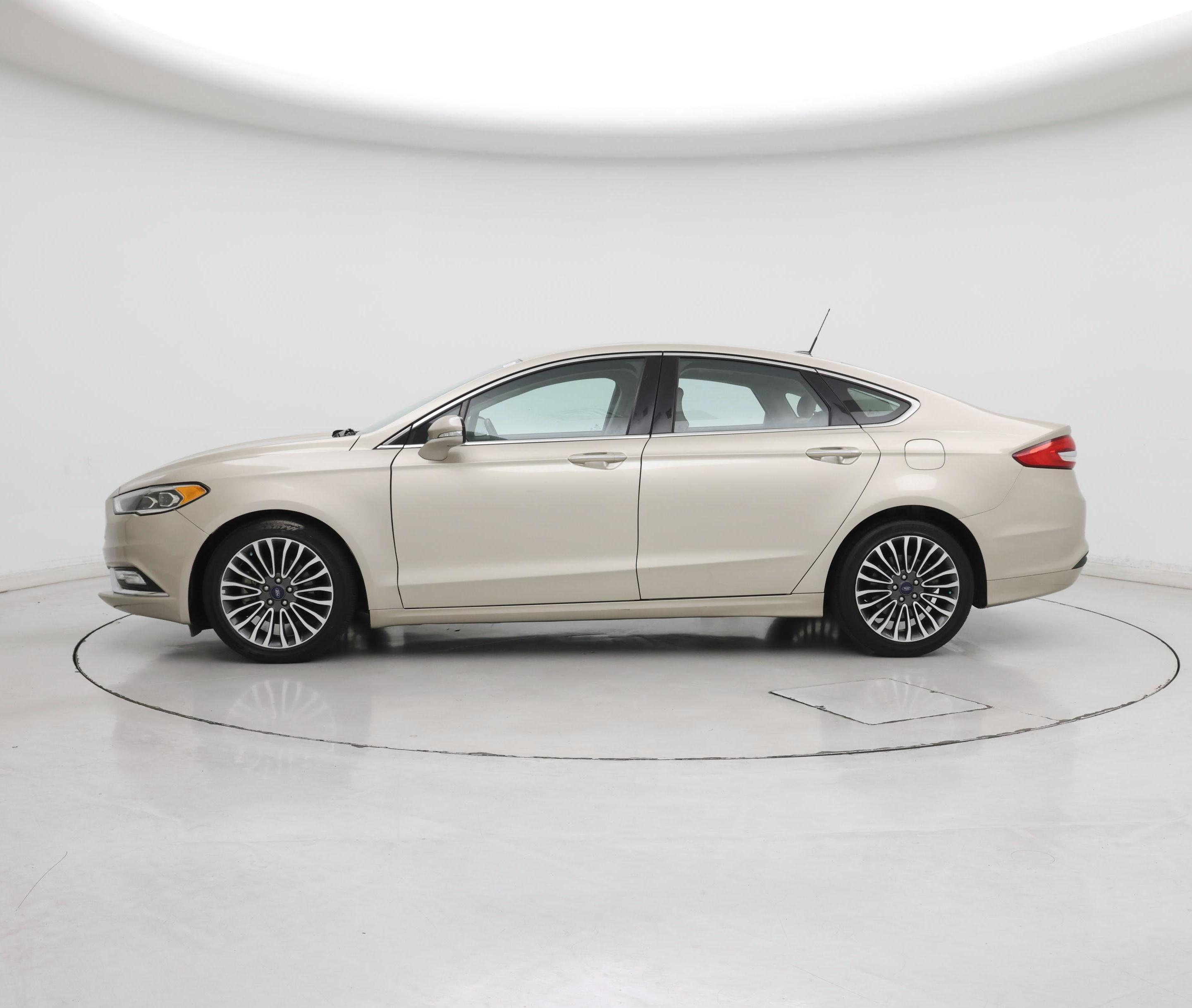 Thumbnail: 2017 Ford Fusion - 3