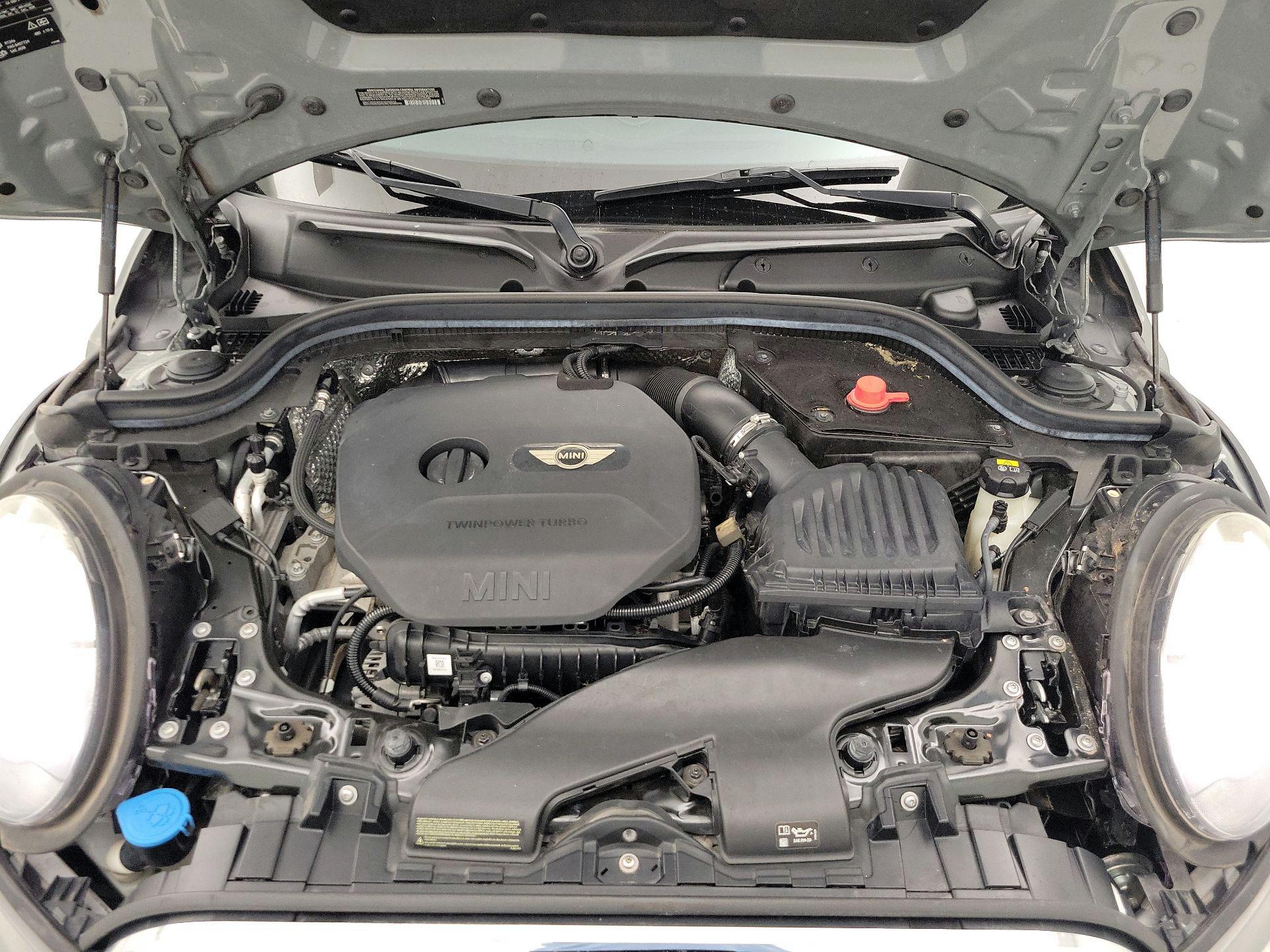 Thumbnail: 2016 MINI Cooper Hardtop - 20