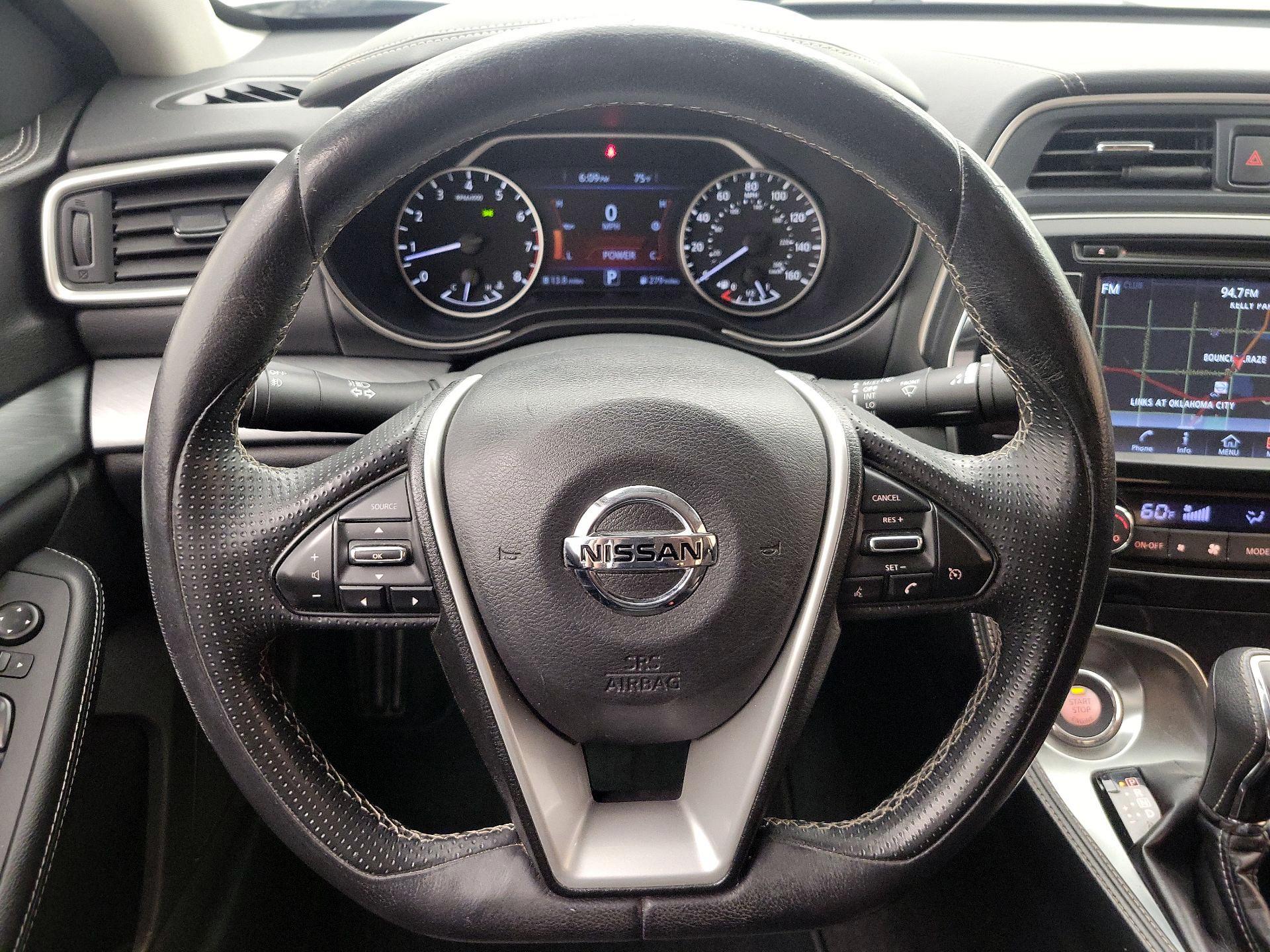 Thumbnail: 2016 Nissan Maxima - 10