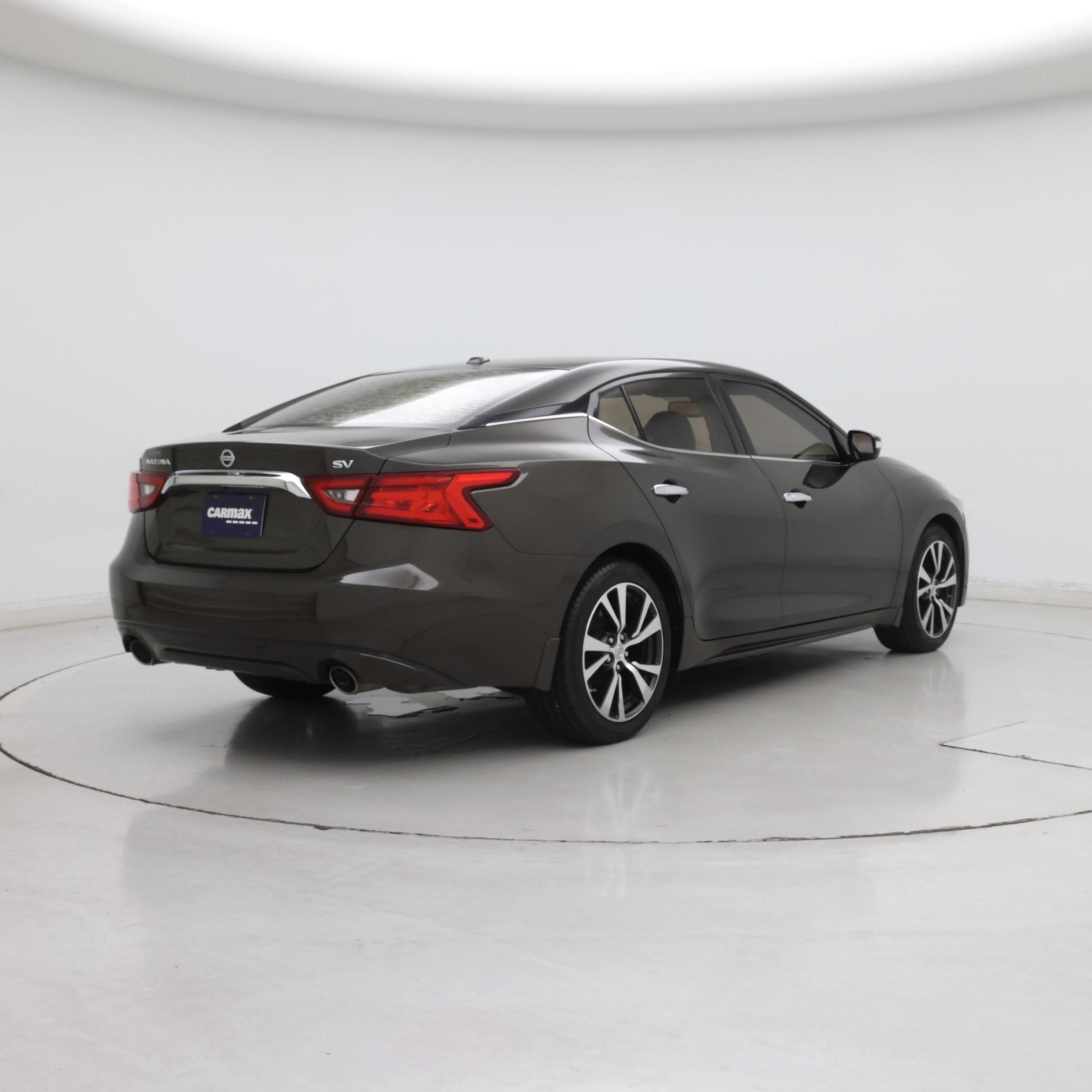 Thumbnail: 2016 Nissan Maxima - 8