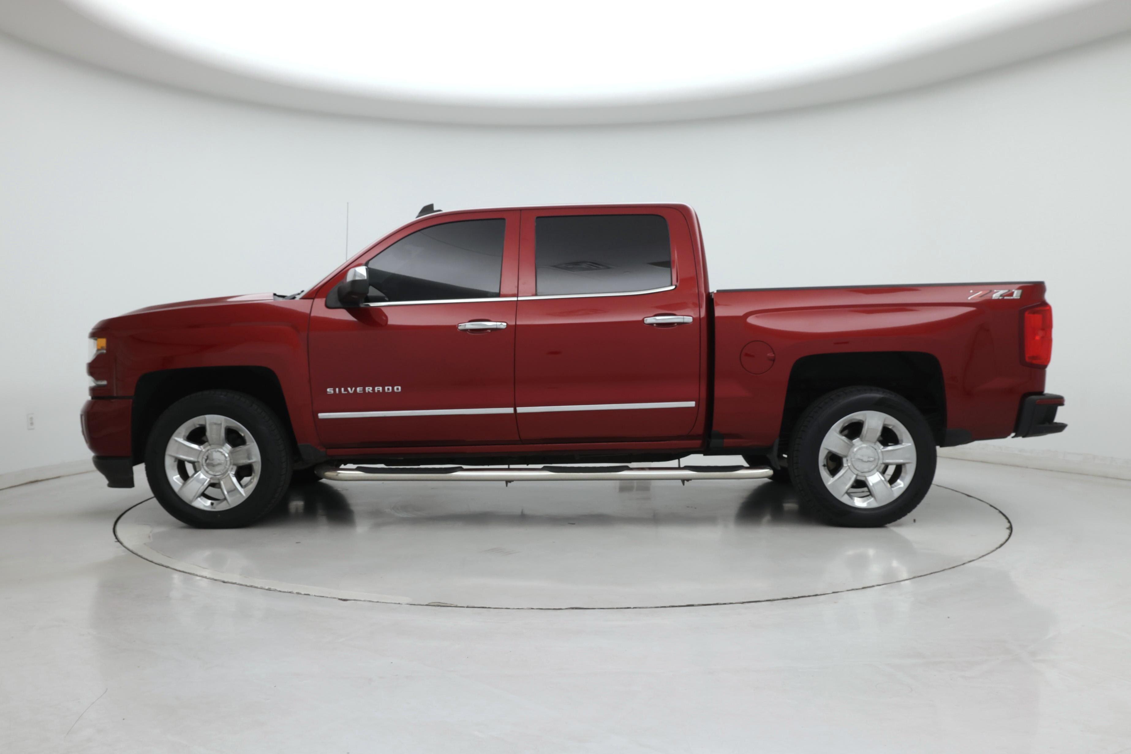 Thumbnail: 2018 Chevrolet Silverado 1500 - 3
