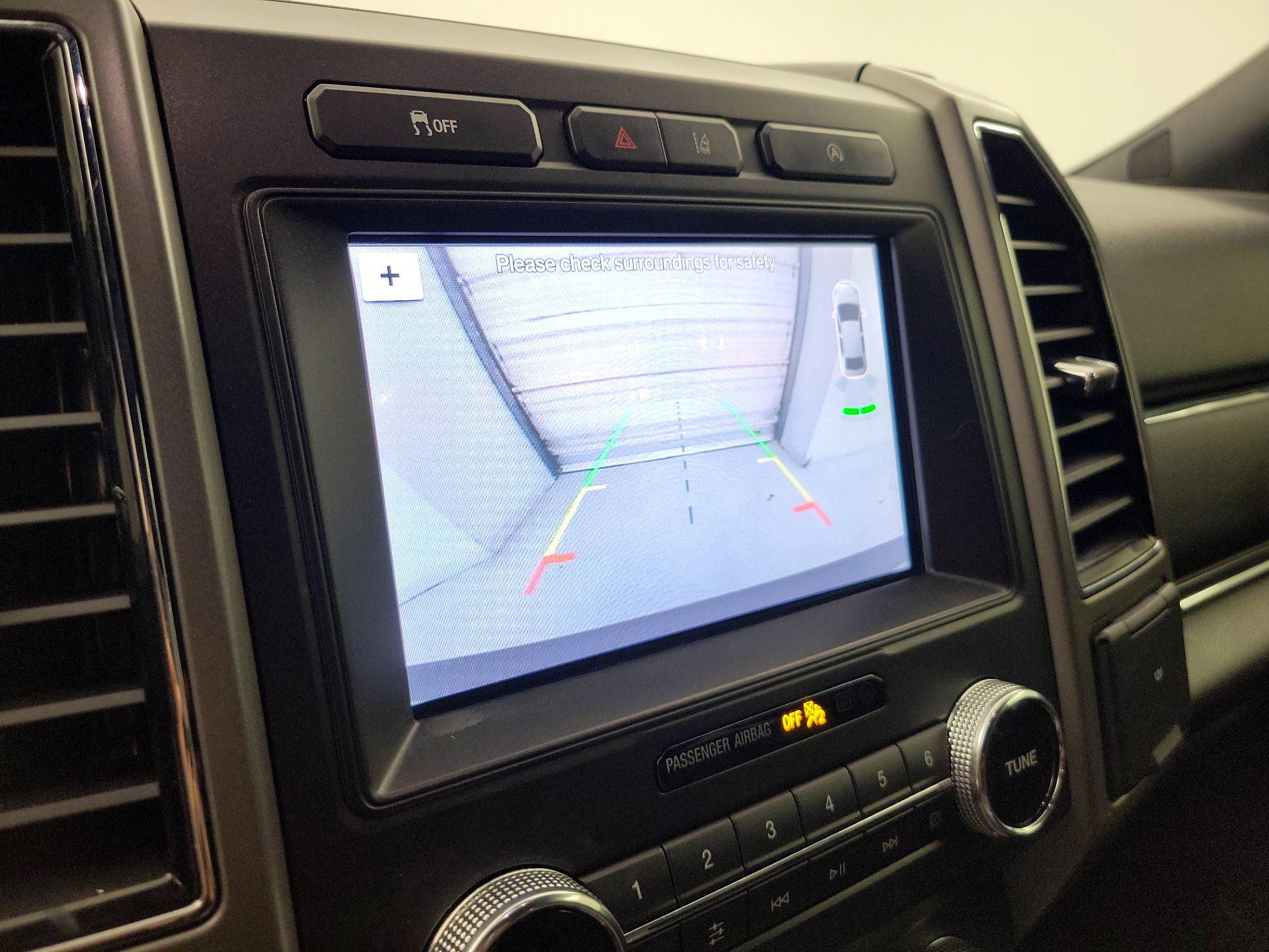 Thumbnail: 2019 Ford Expedition - 15