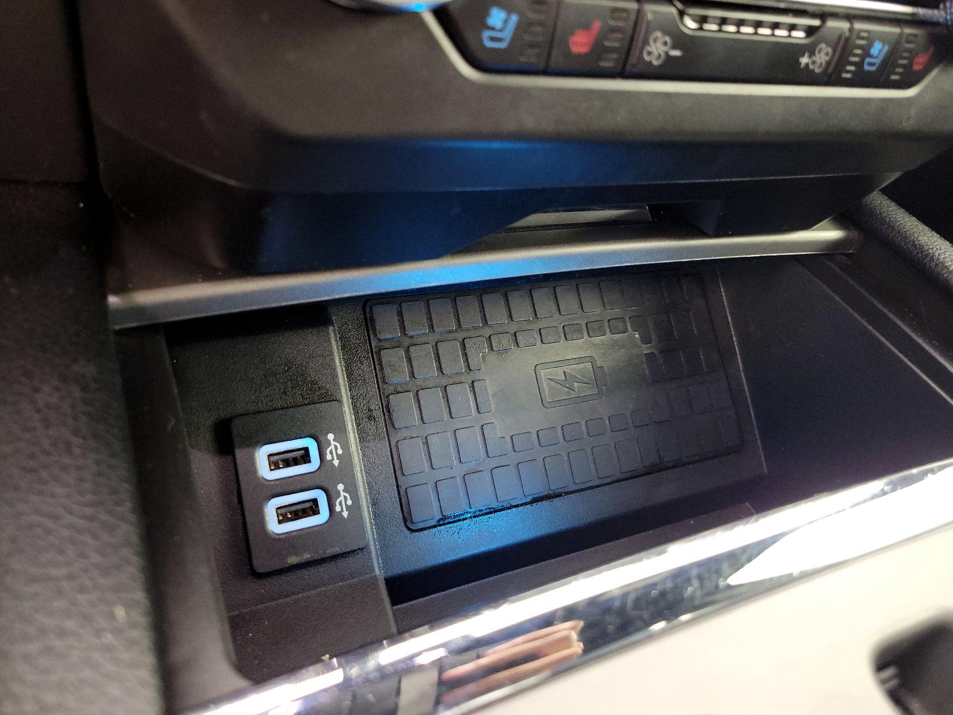 Thumbnail: 2019 Ford Expedition - 19