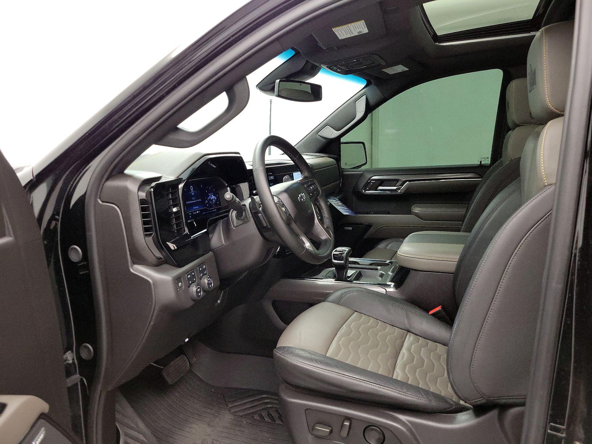 Thumbnail: 2024 Chevrolet Silverado 1500 - 11