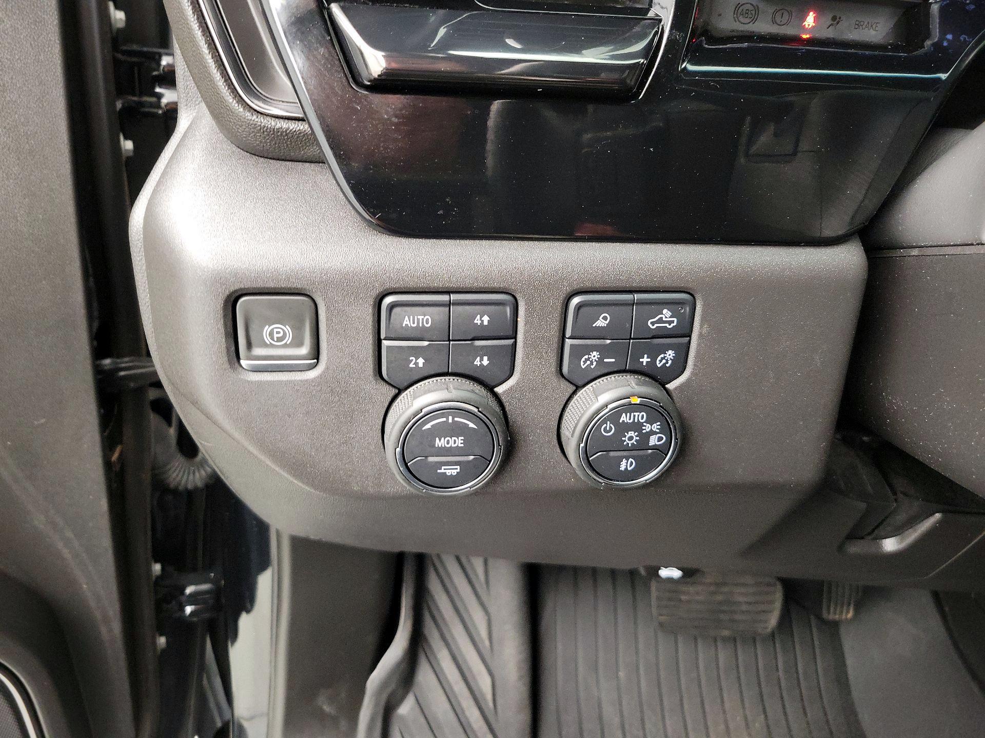 Thumbnail: 2024 Chevrolet Silverado 1500 - 13