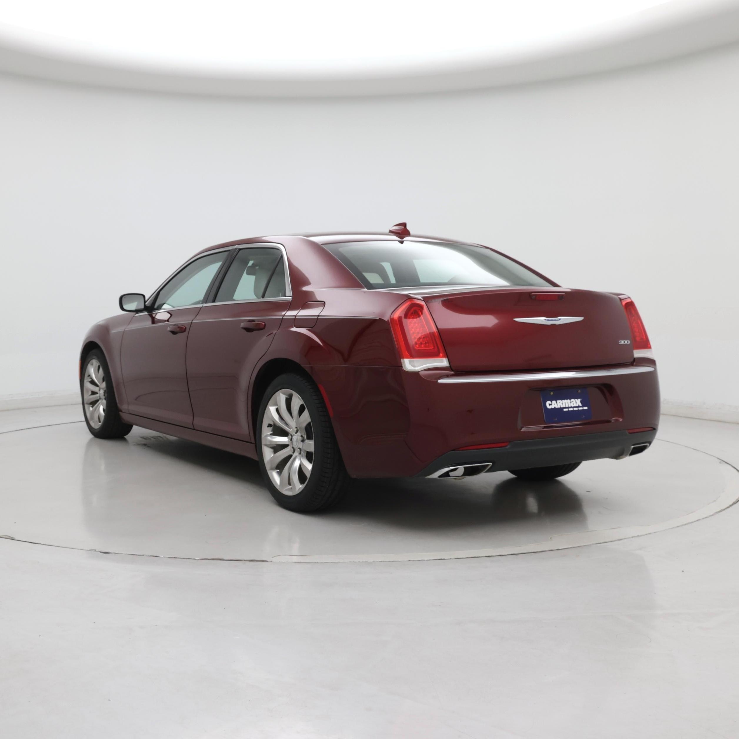 Thumbnail: 2018 Chrysler 300 - 2