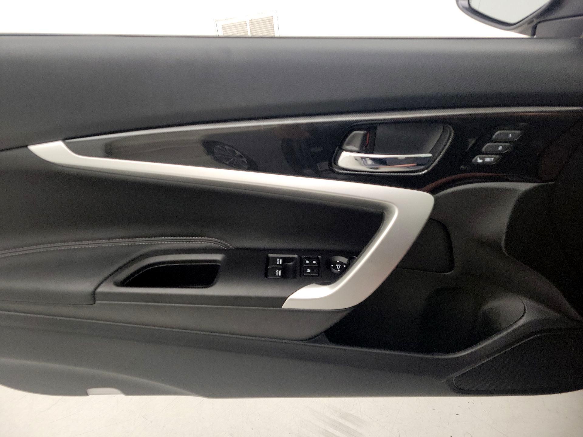Thumbnail: 2015 Honda Accord - 12