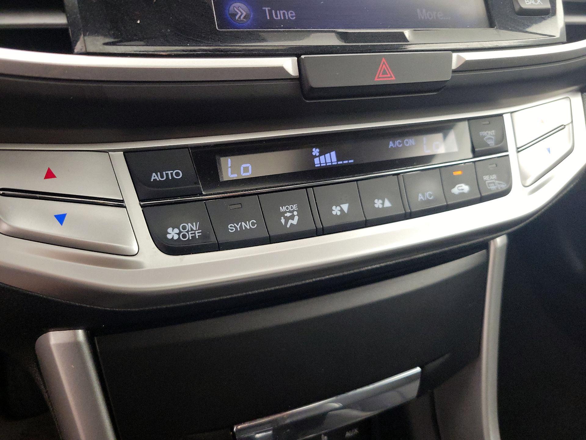 Thumbnail: 2015 Honda Accord - 16