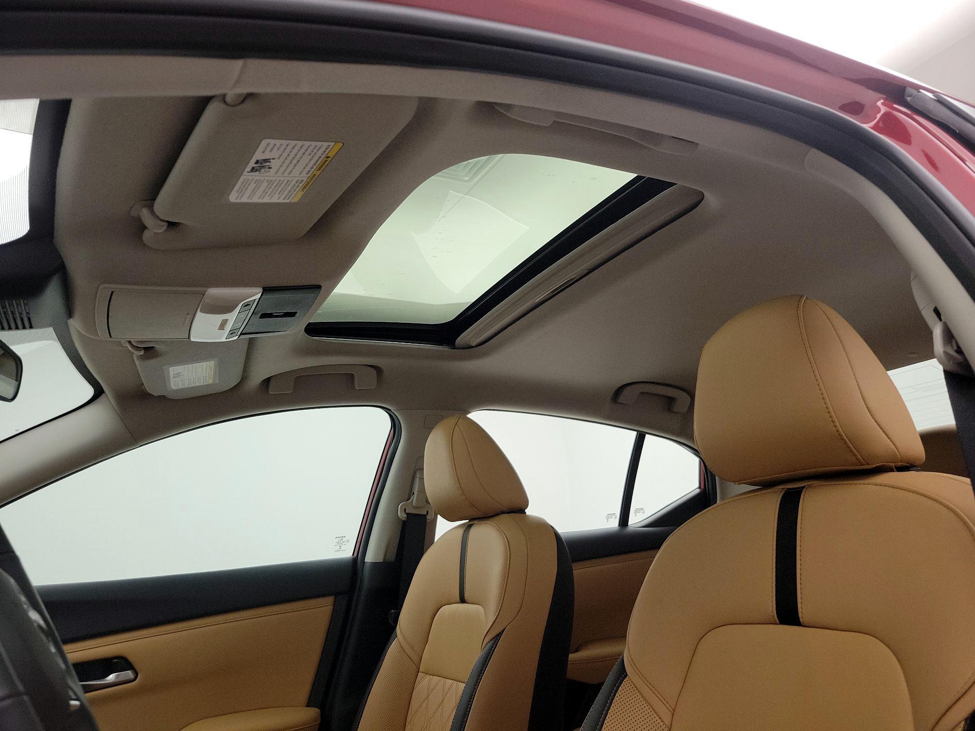 Thumbnail: 2025 Nissan Sentra - 19