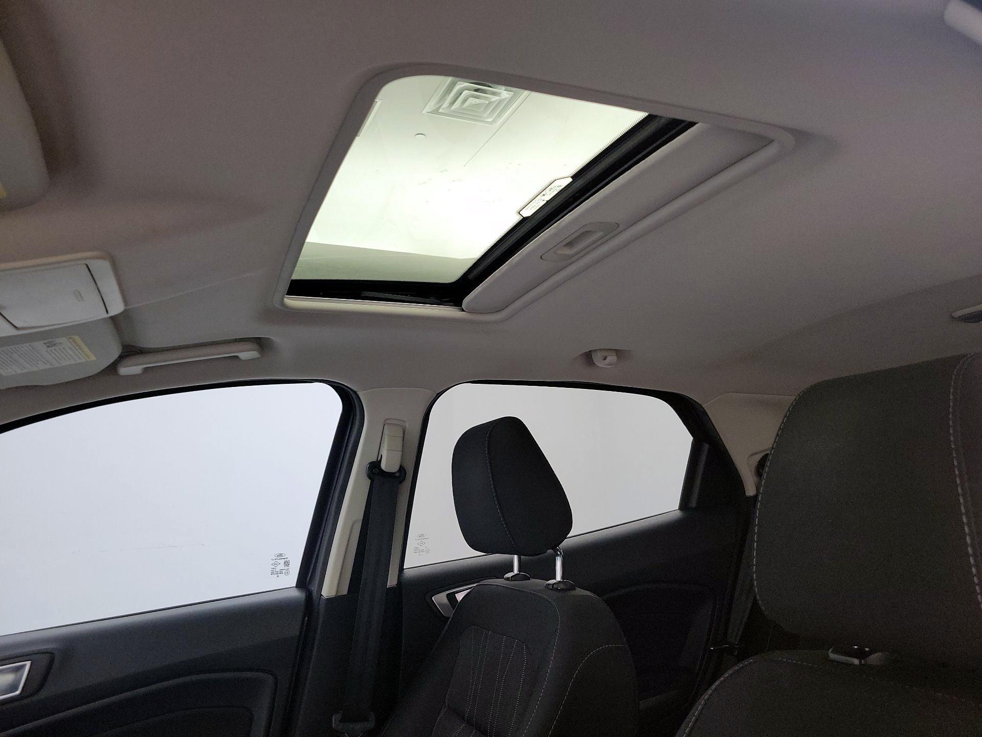 Thumbnail: 2018 Ford EcoSport - 20
