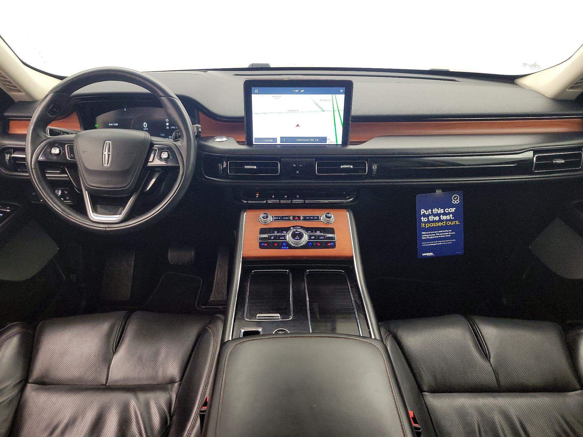 Thumbnail: 2020 Lincoln Aviator - 9