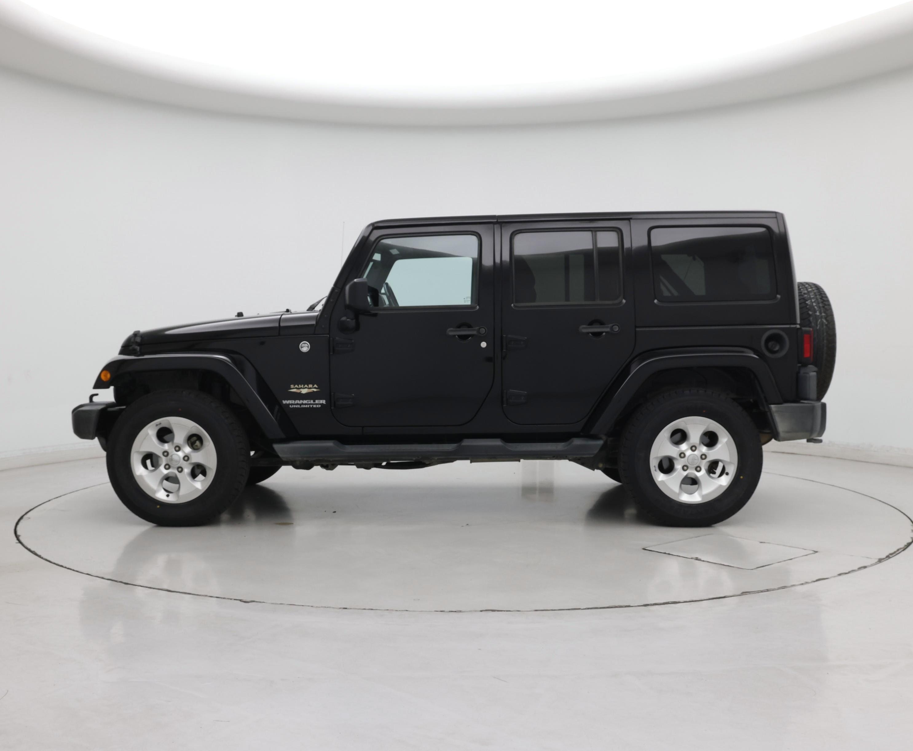 Thumbnail: 2015 Jeep Wrangler - 3
