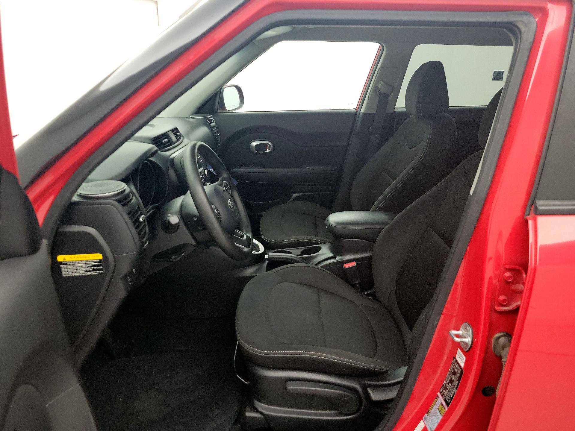 Thumbnail: 2019 Kia Soul - 11